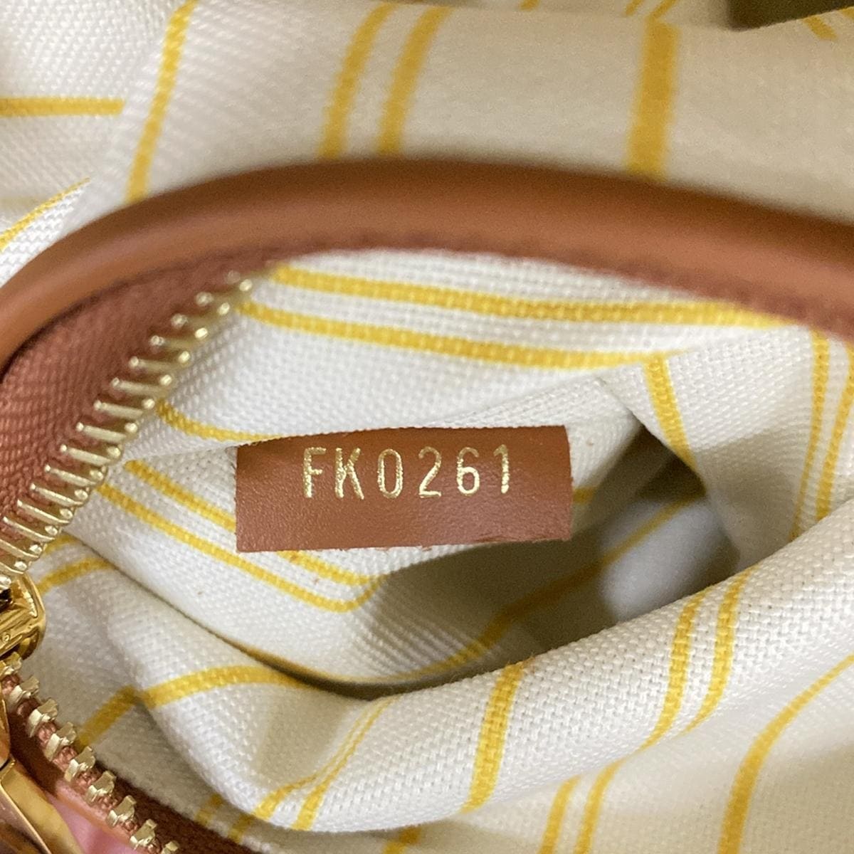 PRE-OWNED LV  NeoNoe By the Pool Shoulder Bag Tan