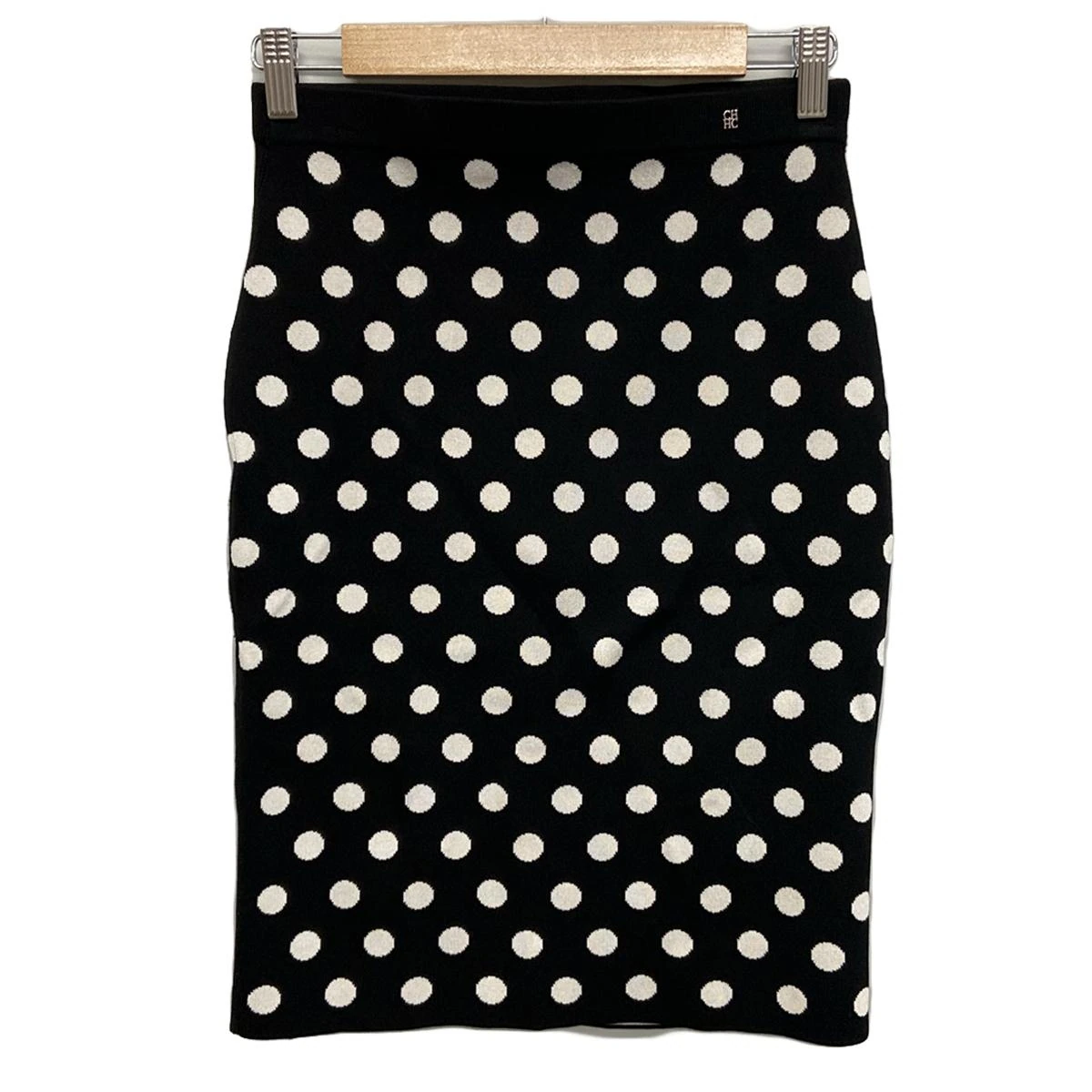 Falda CH de lunares blancos y negros de segunda mano