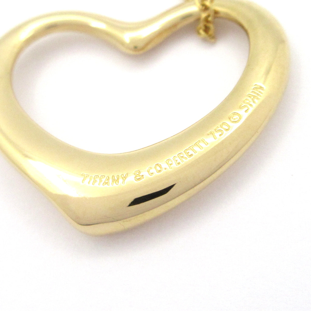 PRE-OWNED Open Heart Necklace 18K Yellow Gold