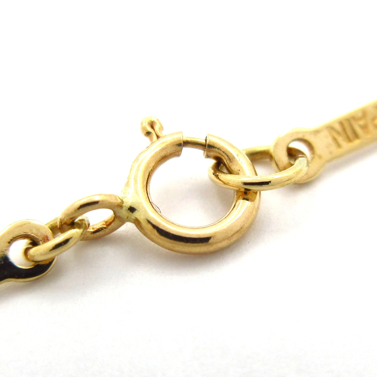 PRE-OWNED Open Heart Necklace 18K Yellow Gold