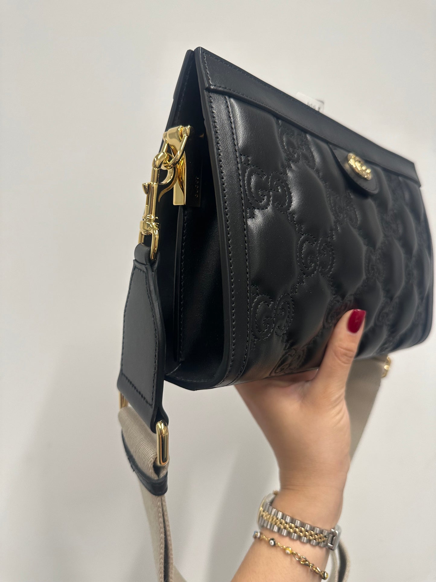 GUCCI- GG MATELASSÉ SMALL BAG