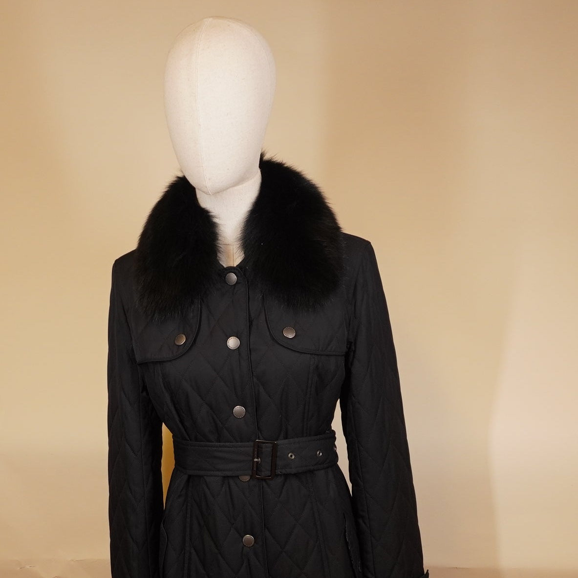 PRE-OWNED Burberry Black Quilted Coat