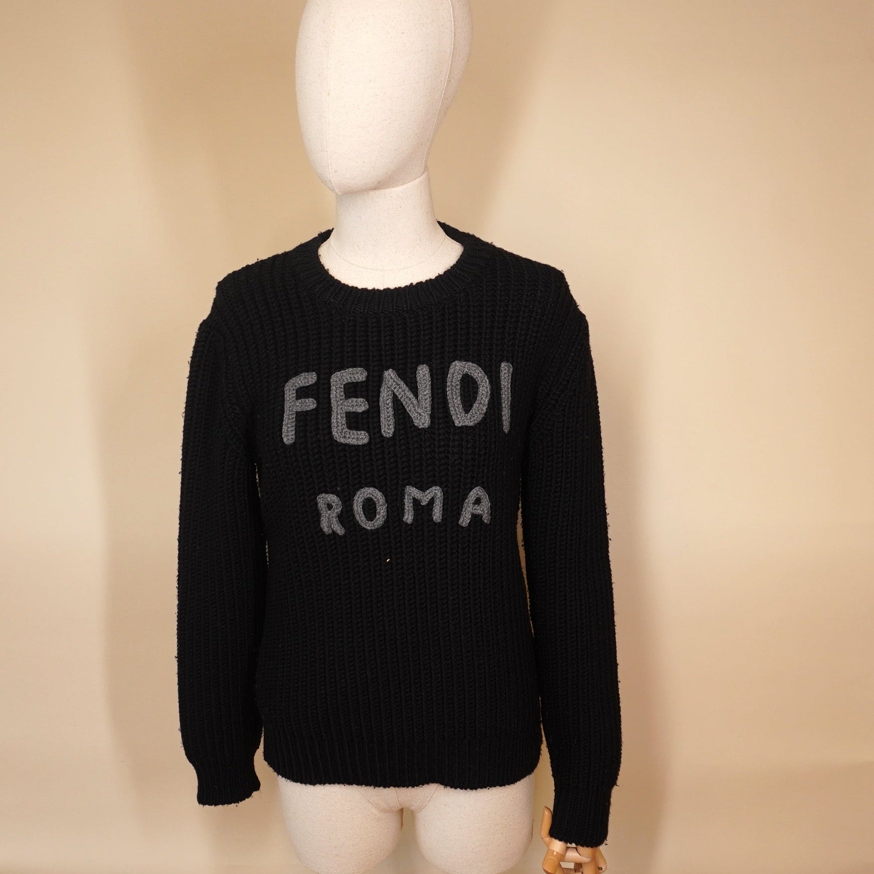 PRE-OWNED FENDI - 2000s Knitted Sweater M