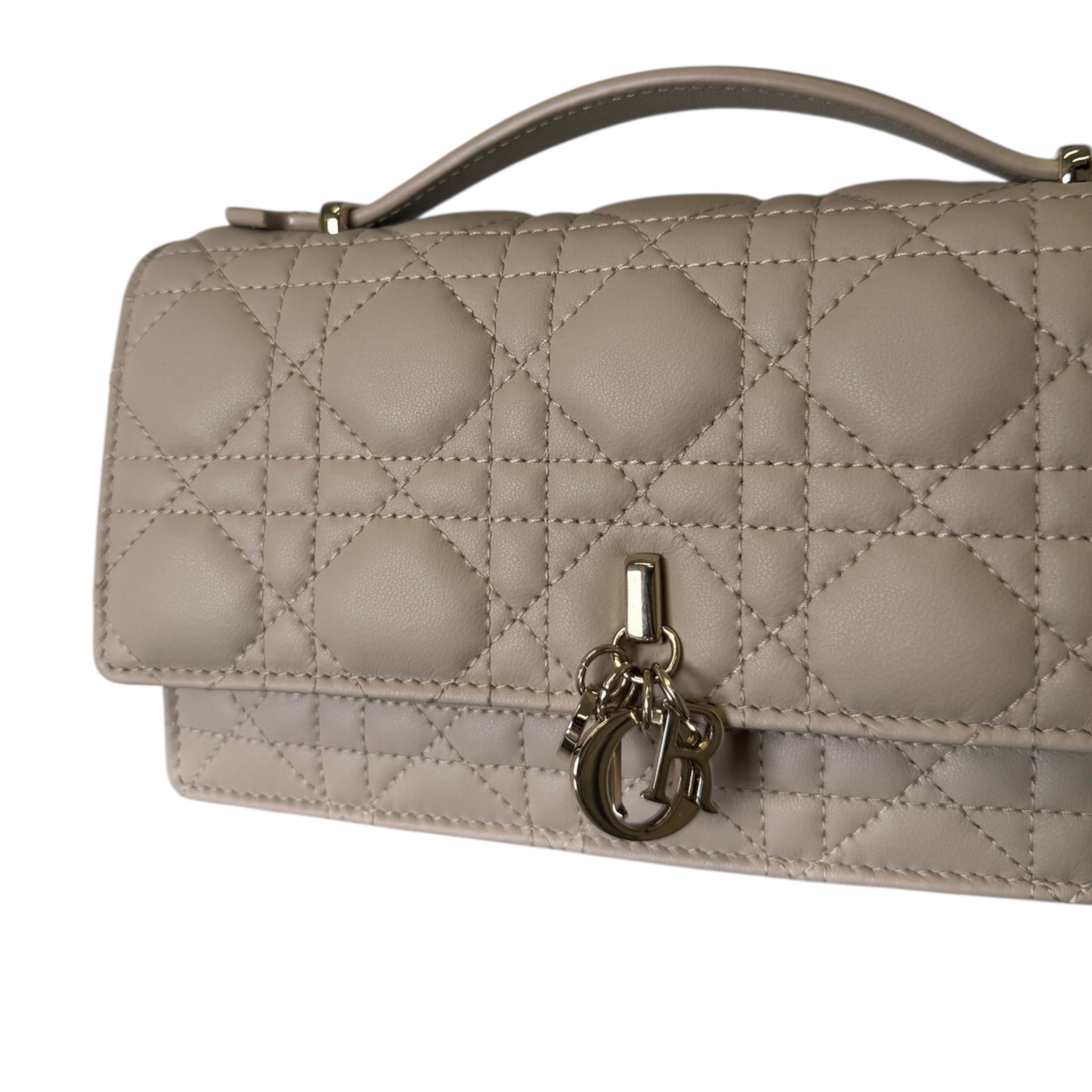 Minibolso My Dior de piel de cordero Cannage beige empolvado USADO