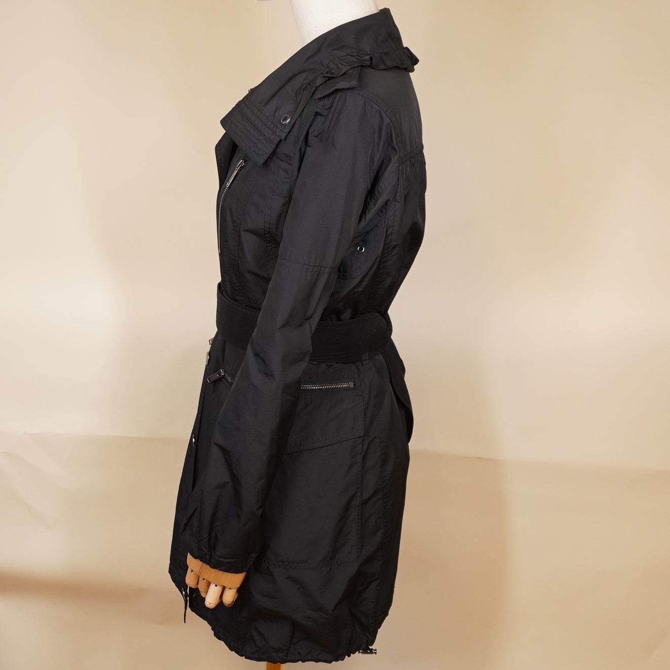 PRE-OWNED Burberry London Belted Raincoat with a Hood