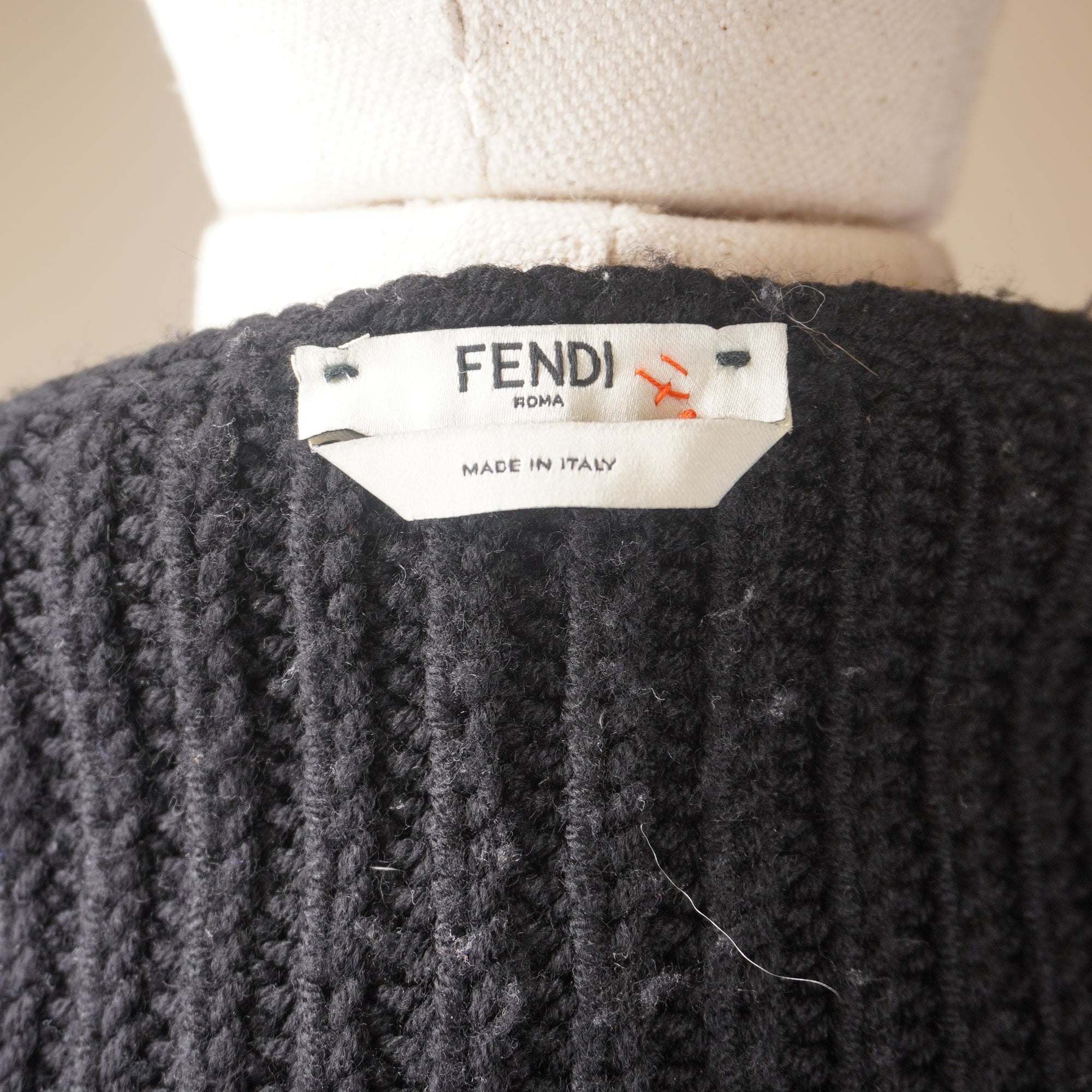 PRE-OWNED FENDI - 2000s Knitted Sweater M