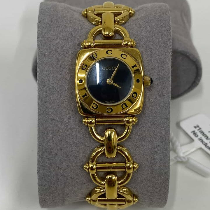 PRE-OWNED Gold Vintage Gucci Watch