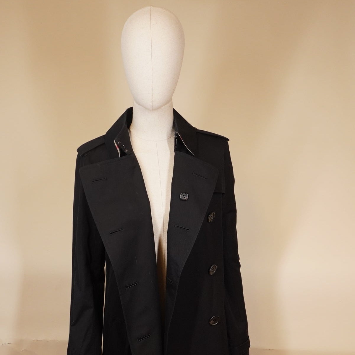 PRE-OWNED Burberry Double-Breasted Trench Coat