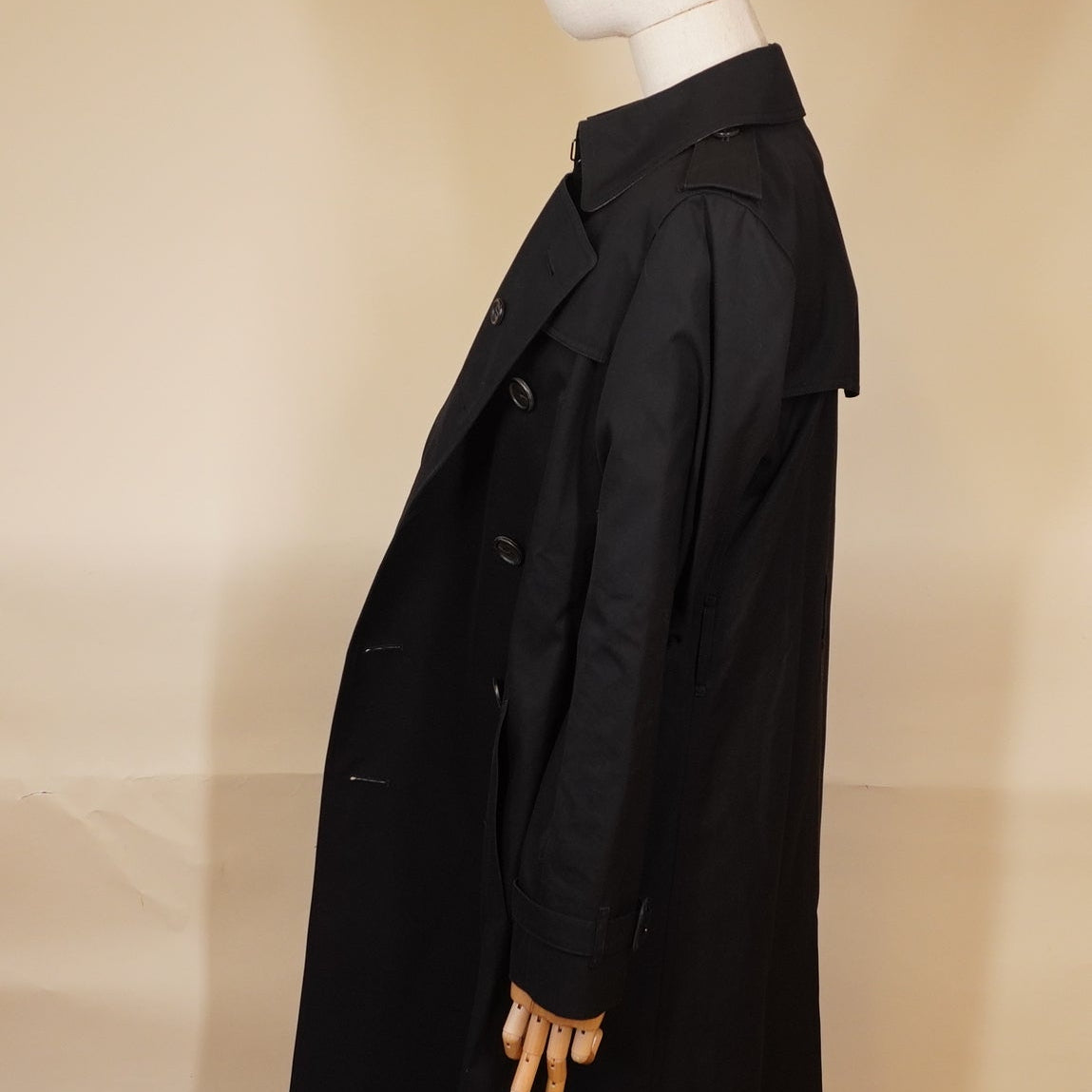 PRE-OWNED Burberry Double-Breasted Trench Coat