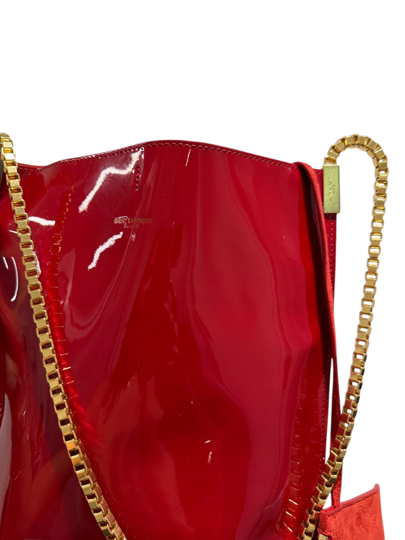 Bolso Hobo Suzanne pequeño de charol rojo de segunda mano