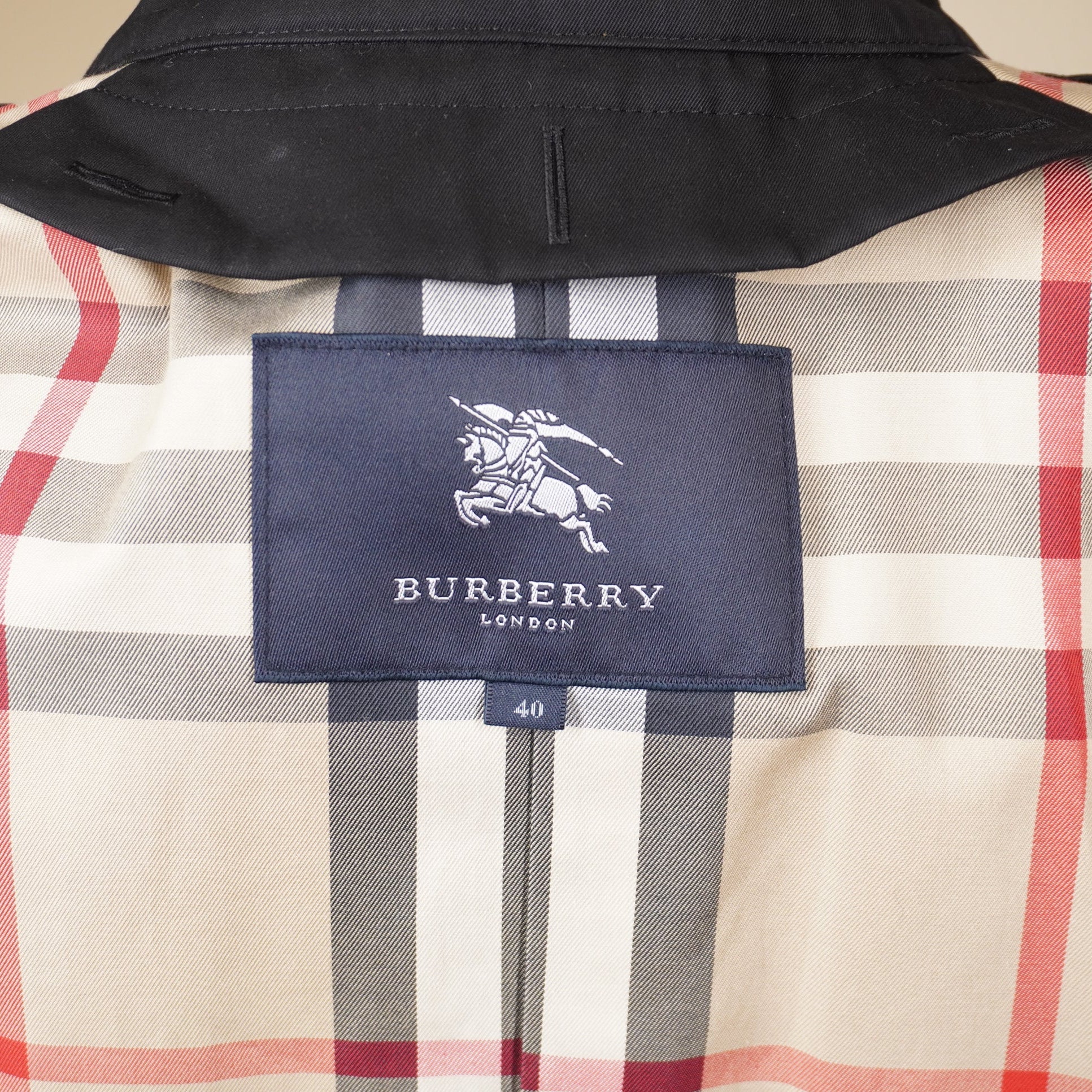 PRE-OWNED Burberry Double-Breasted Trench Coat