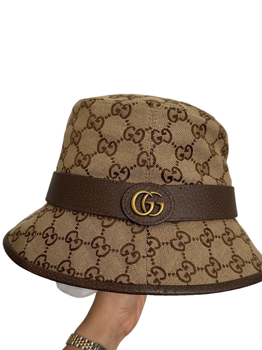 GUCCI- GG CANVAS BUCKET HAT