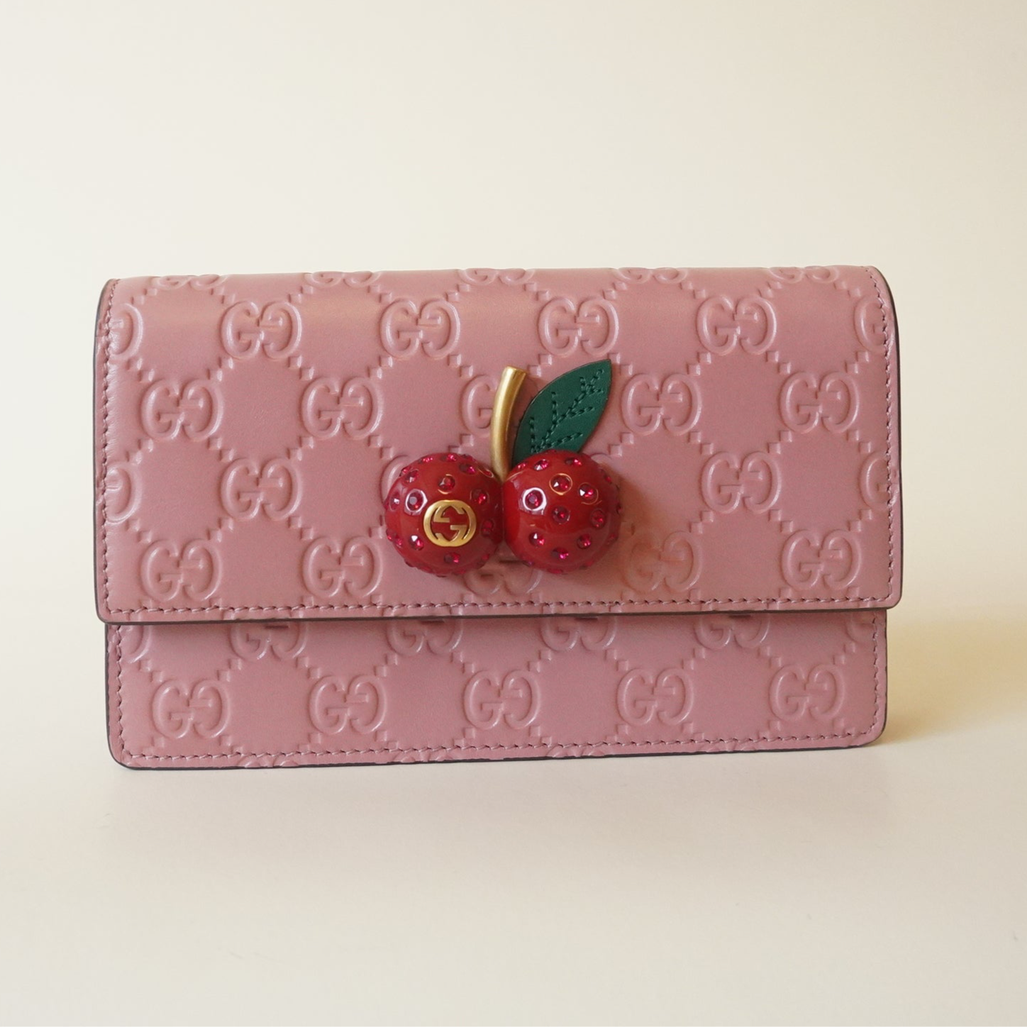 Bolso de hombro con cadena GG Guccissima Mini Cherry de segunda mano