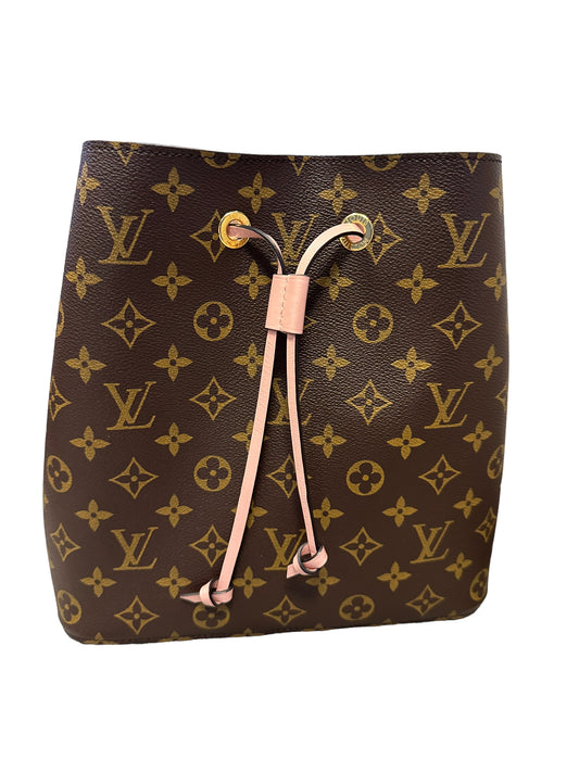 LOUIS VUITTON- Rose Neo Noe MM