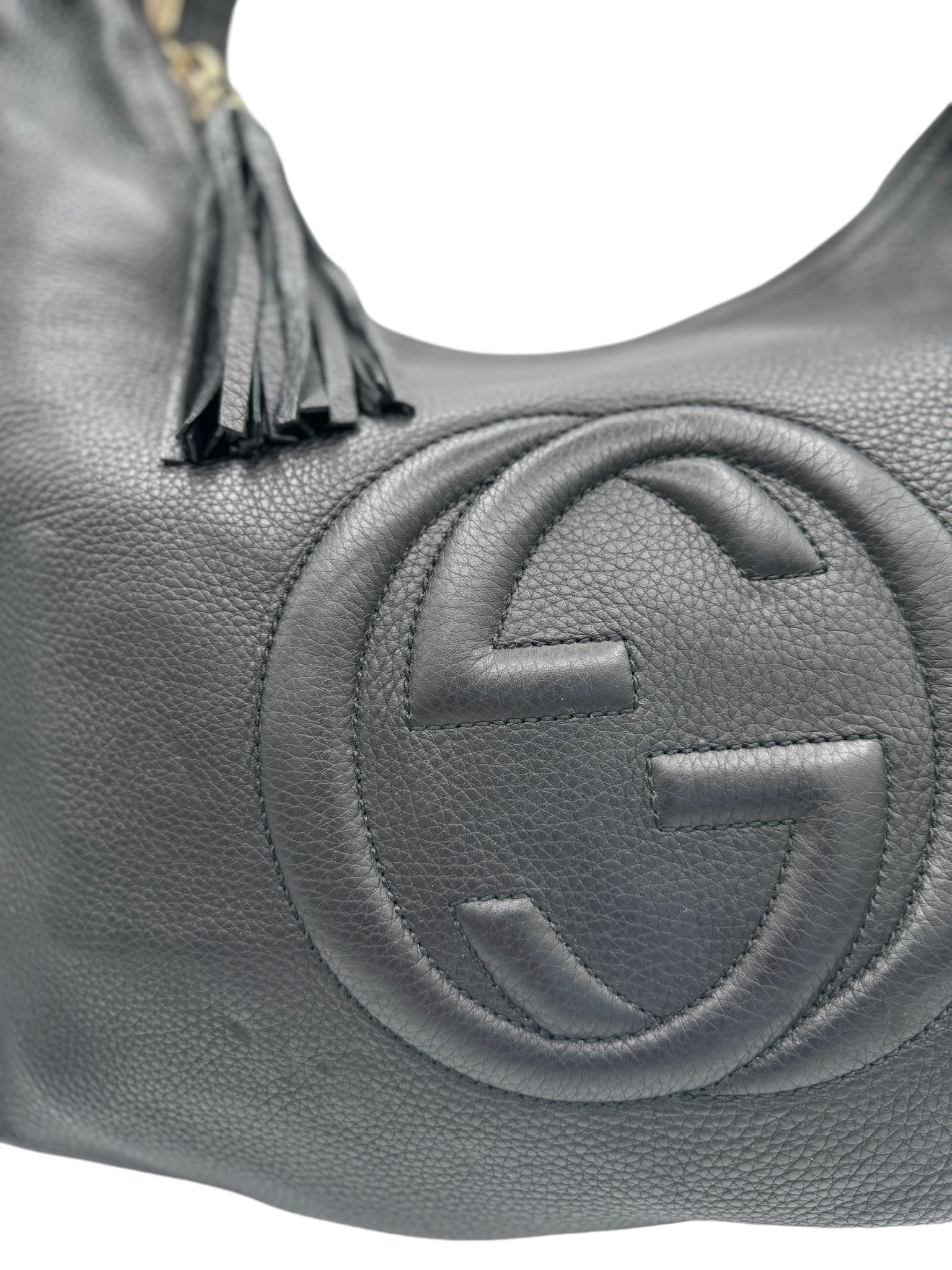 Bolso de hombro Soho Hobo de piel granulada negra GG USADO