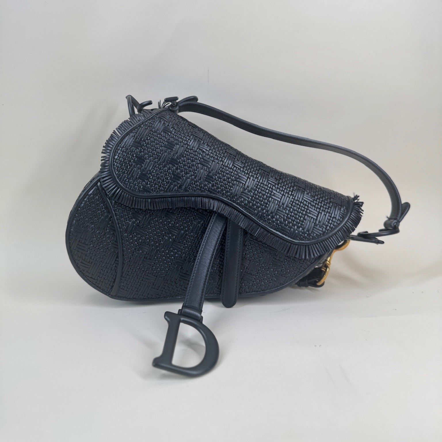 Bolso de sillín mediano de cuero tejido ultramate USADO