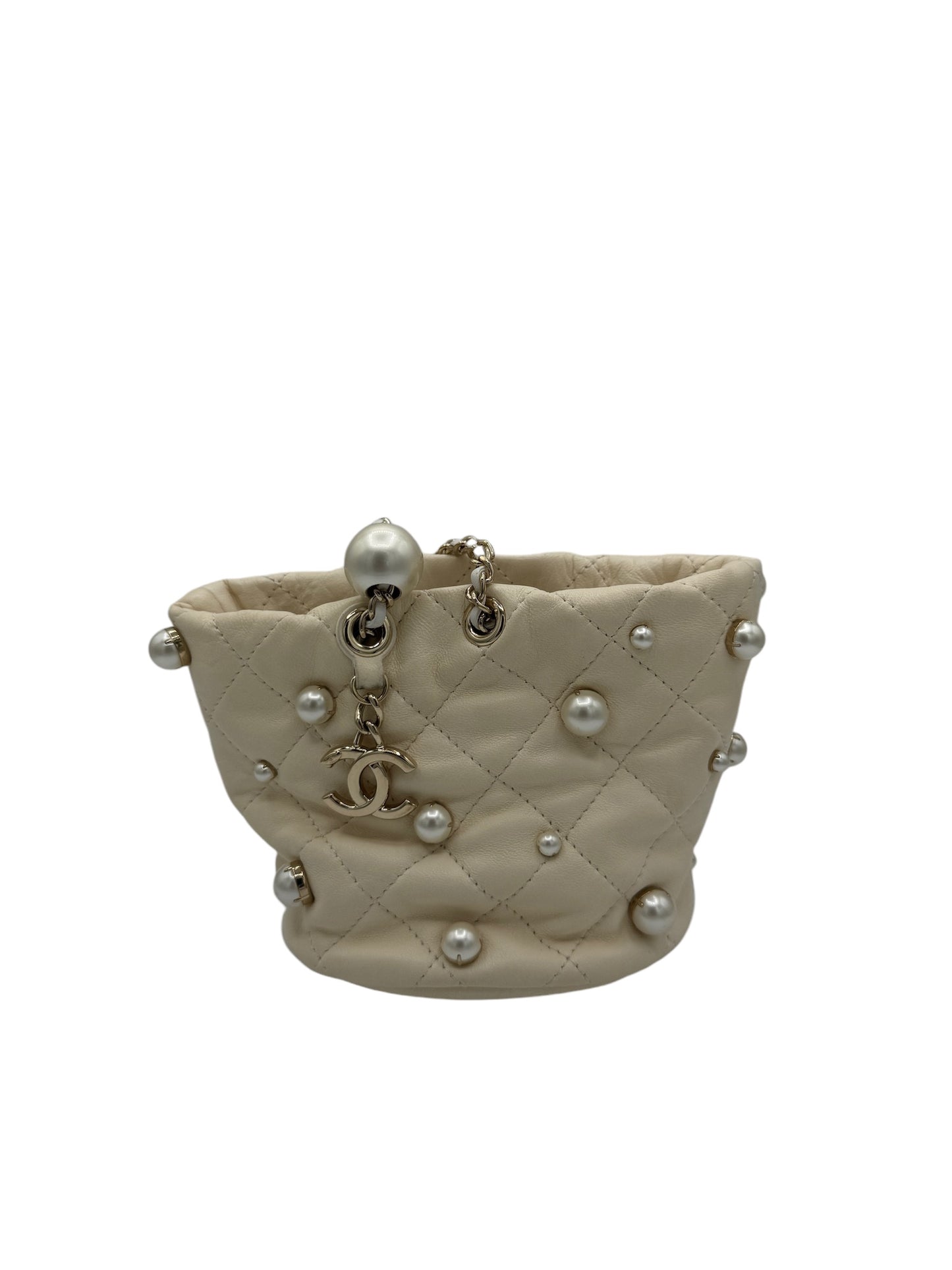 PRE-OWNED CC Matelasse Cream Lambskin Shoulder Bag