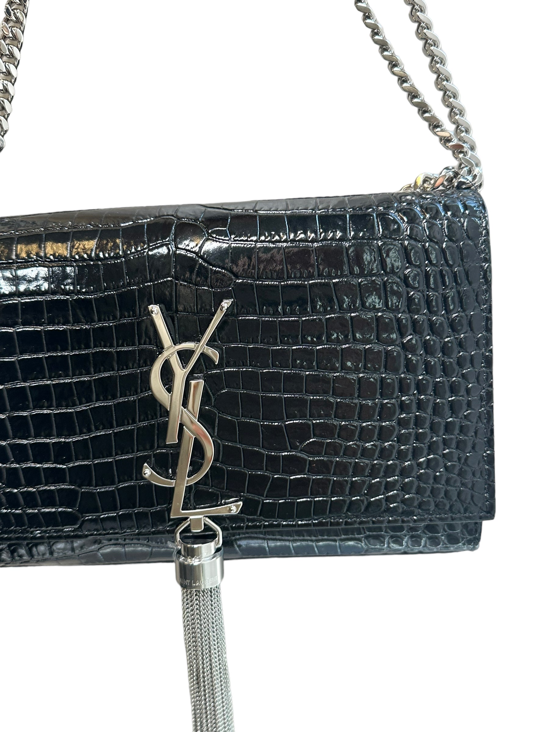 SAINT LAURENT - Kate pequeña en relieve con borla 