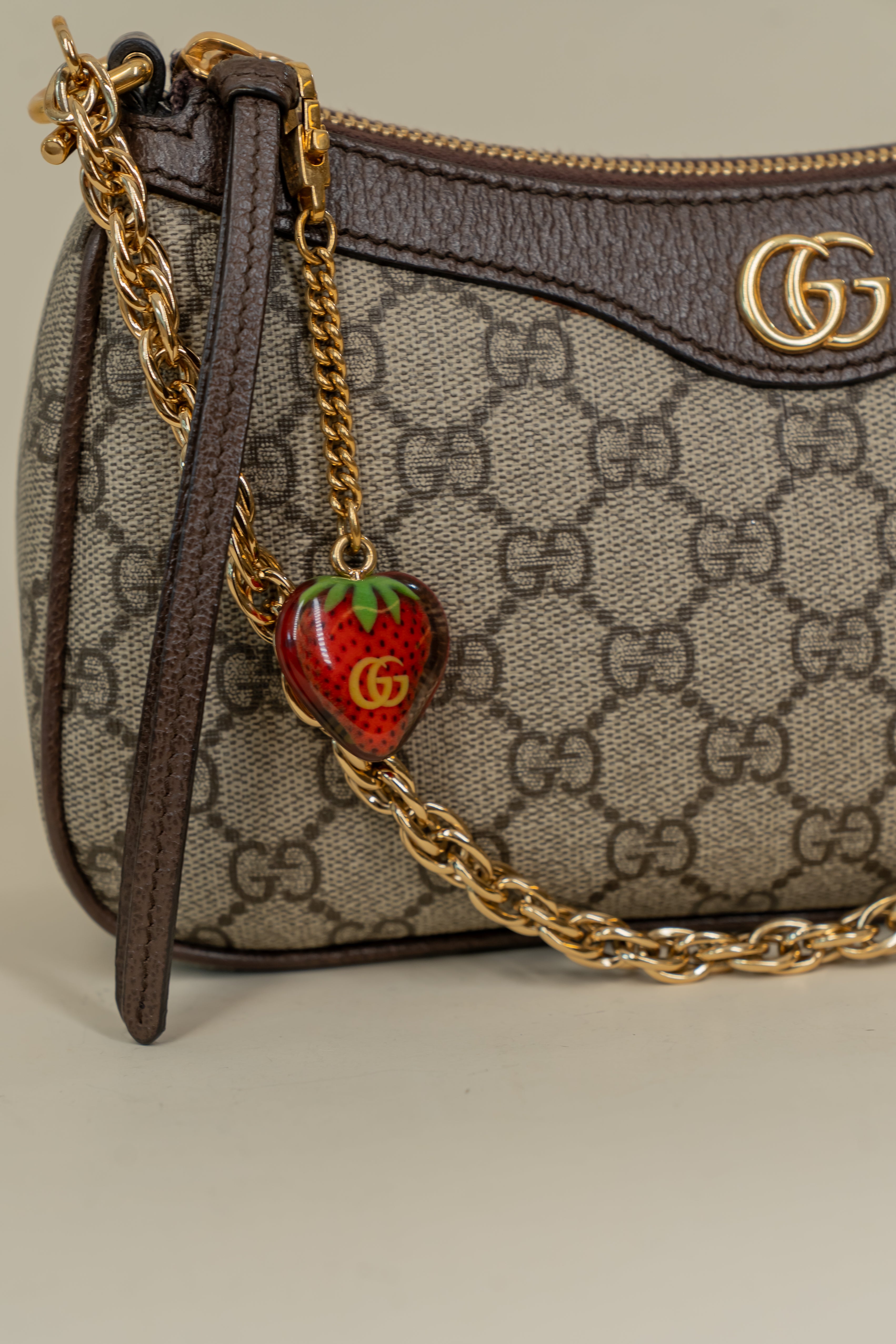 PRE-OWNED Ophidia GG Coated Canvas Strawberry ShoulderBag