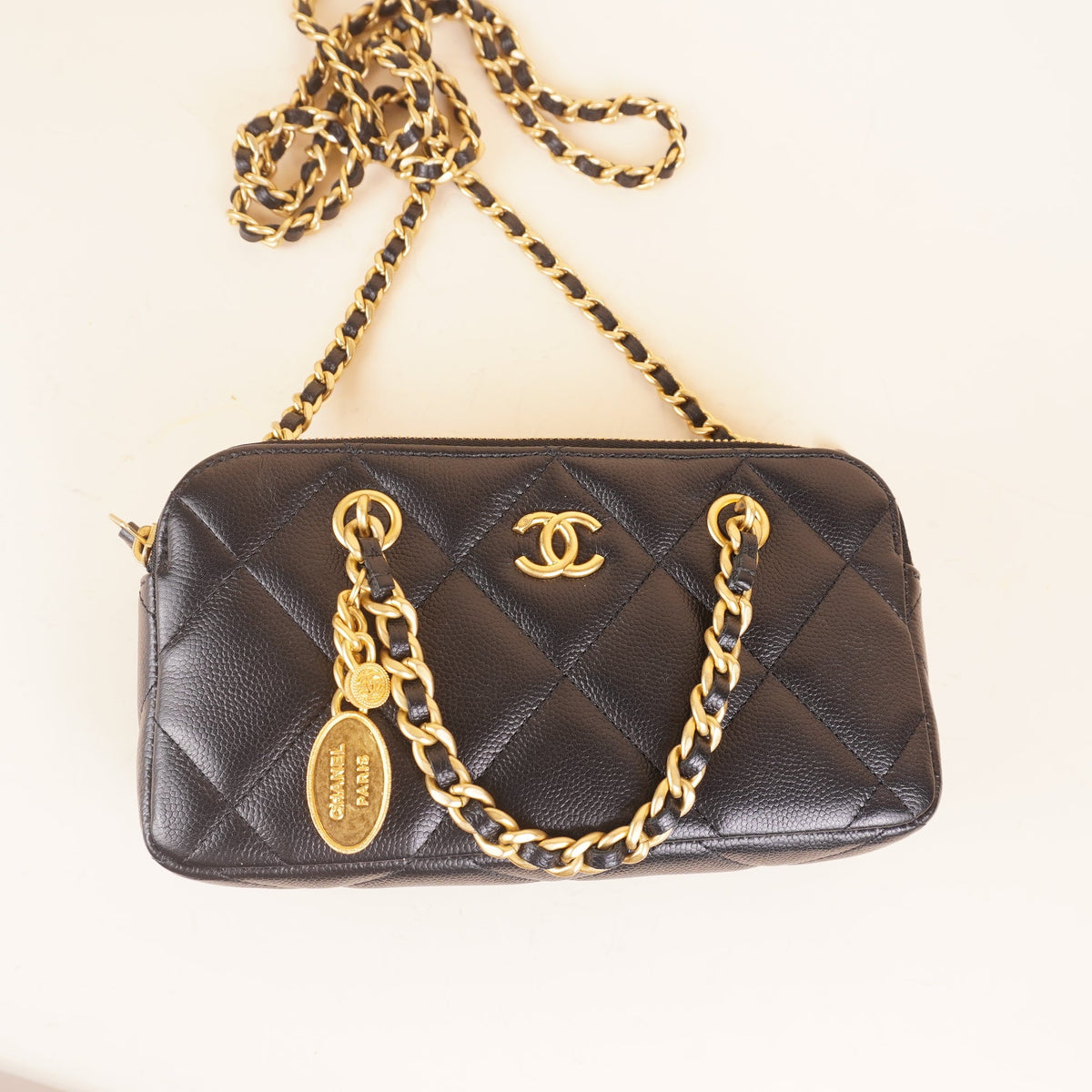 PRE-OWNED CC Black Quilted Phone Holder Medallion Crossbody Bag
