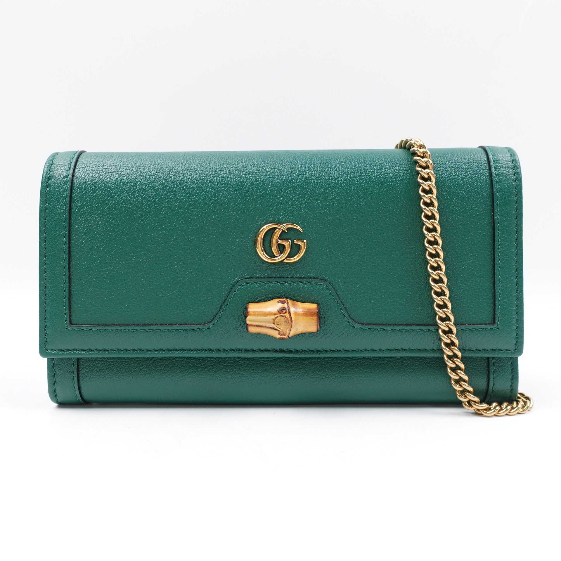 Cartera Diana verde GG de segunda mano con cadena, bolso cruzado de cuero y bambú