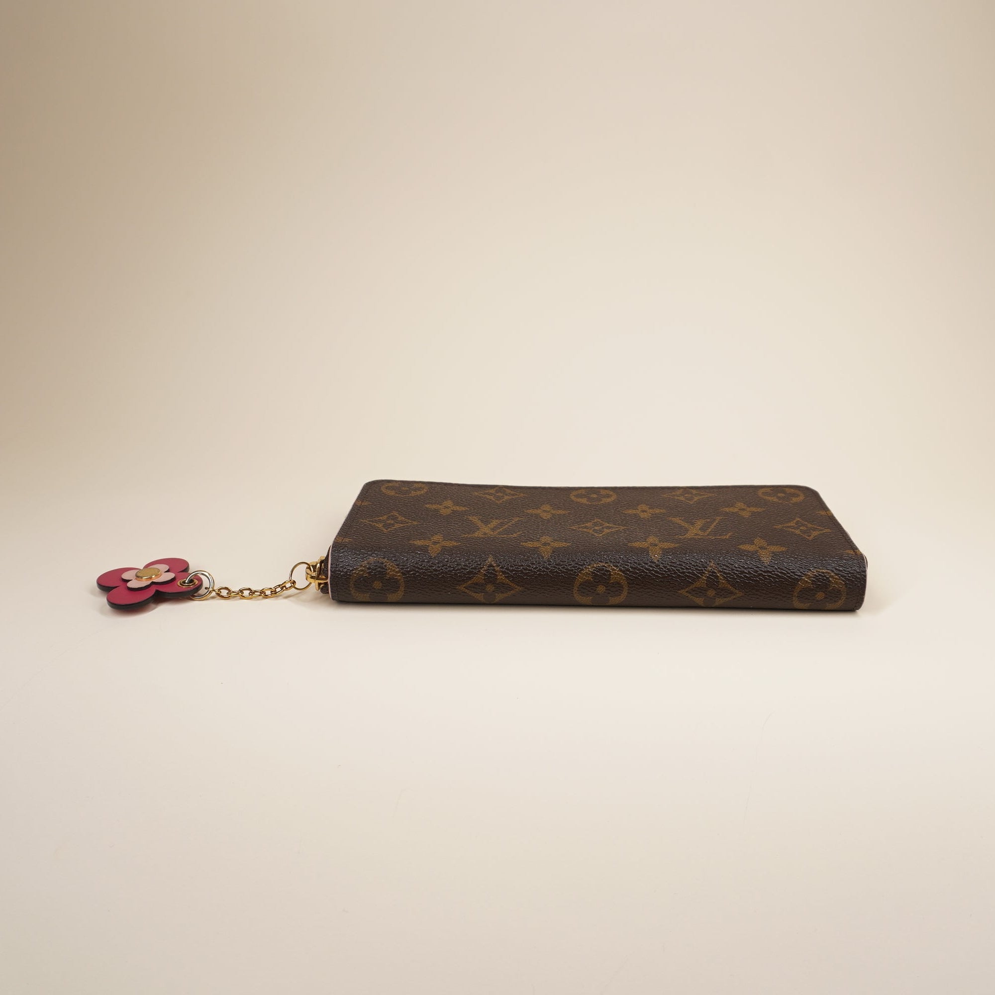 PRE-OWNED LV Monogram Canvas Clemence Wallet