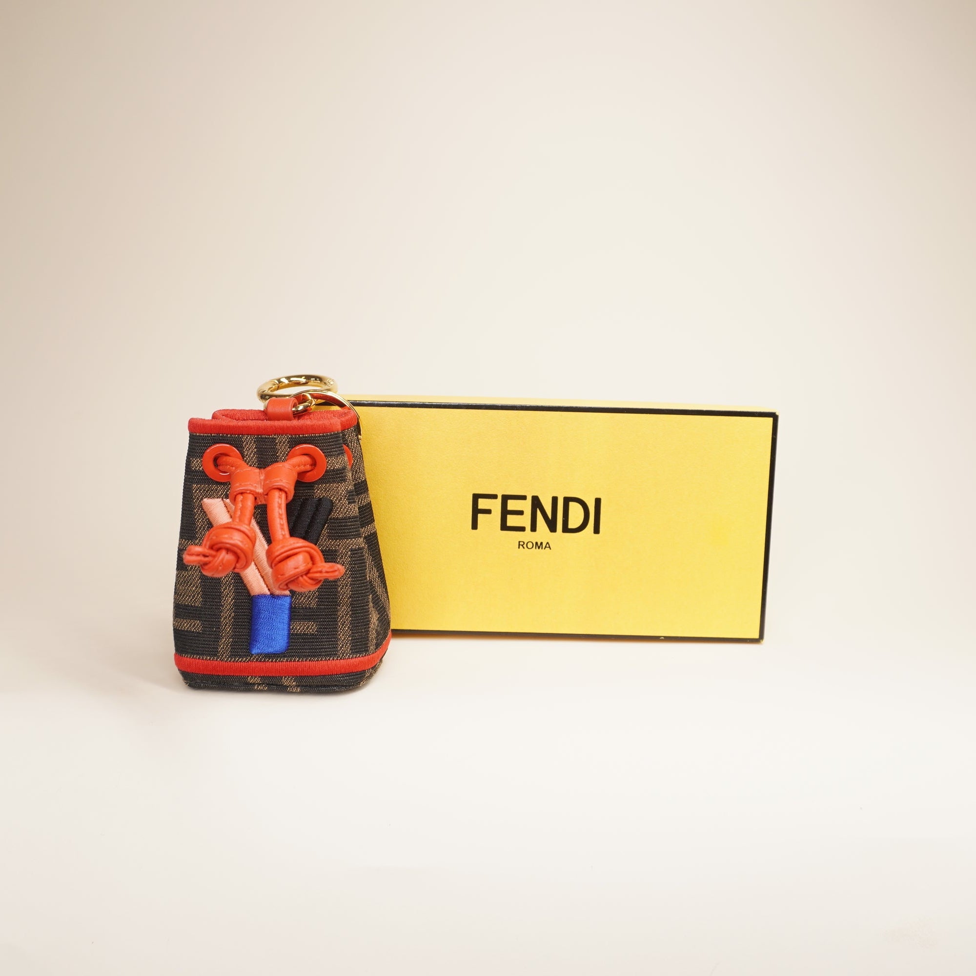 PRE-OWNED FF Zucca Pattern Montresor Key Holder Charm Keychain