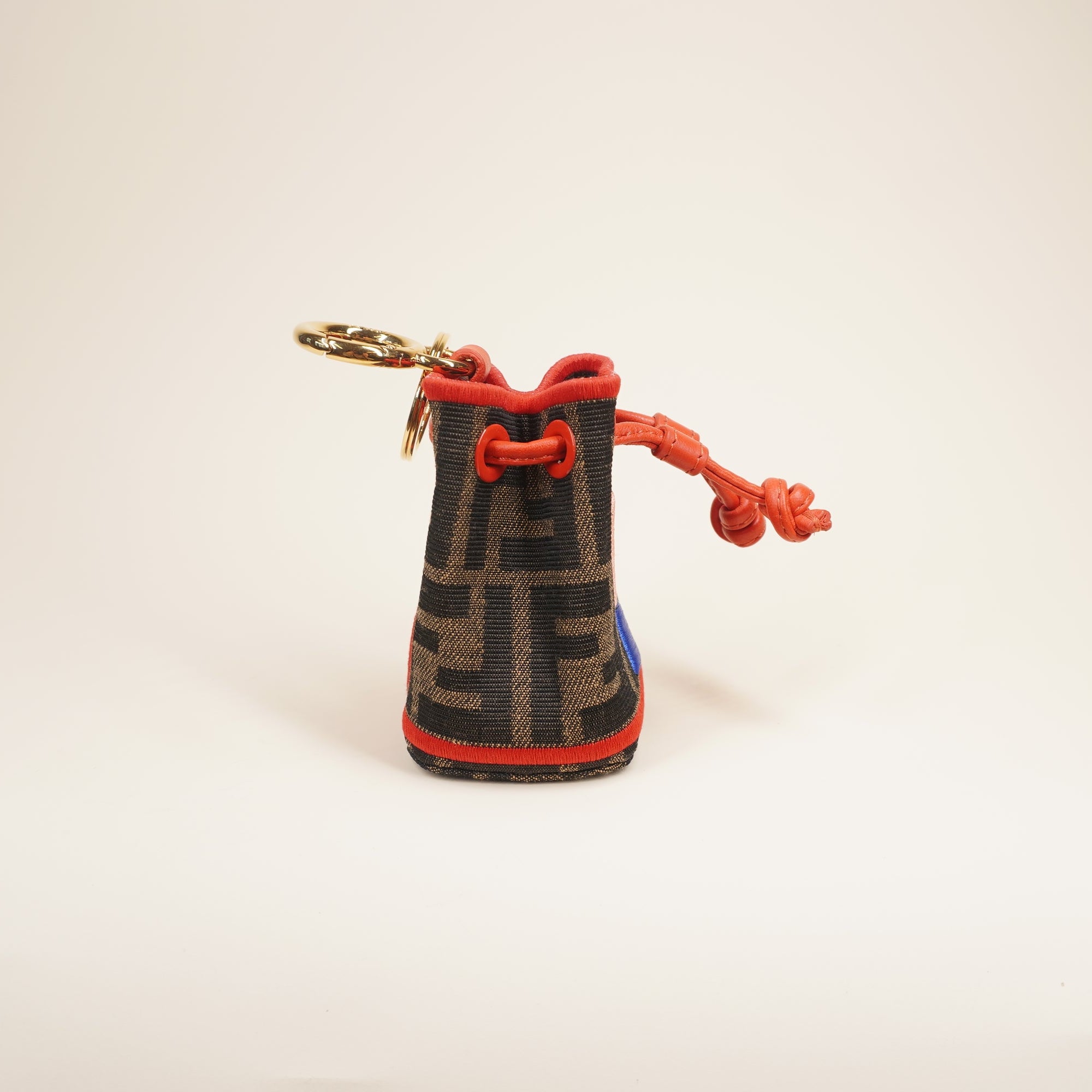 PRE-OWNED FF Zucca Pattern Montresor Key Holder Charm Keychain