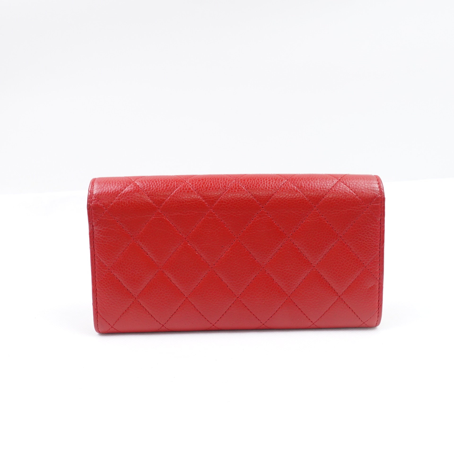 Cartera clásica con solapa larga CC Matelasse de piel de cordero roja de segunda mano