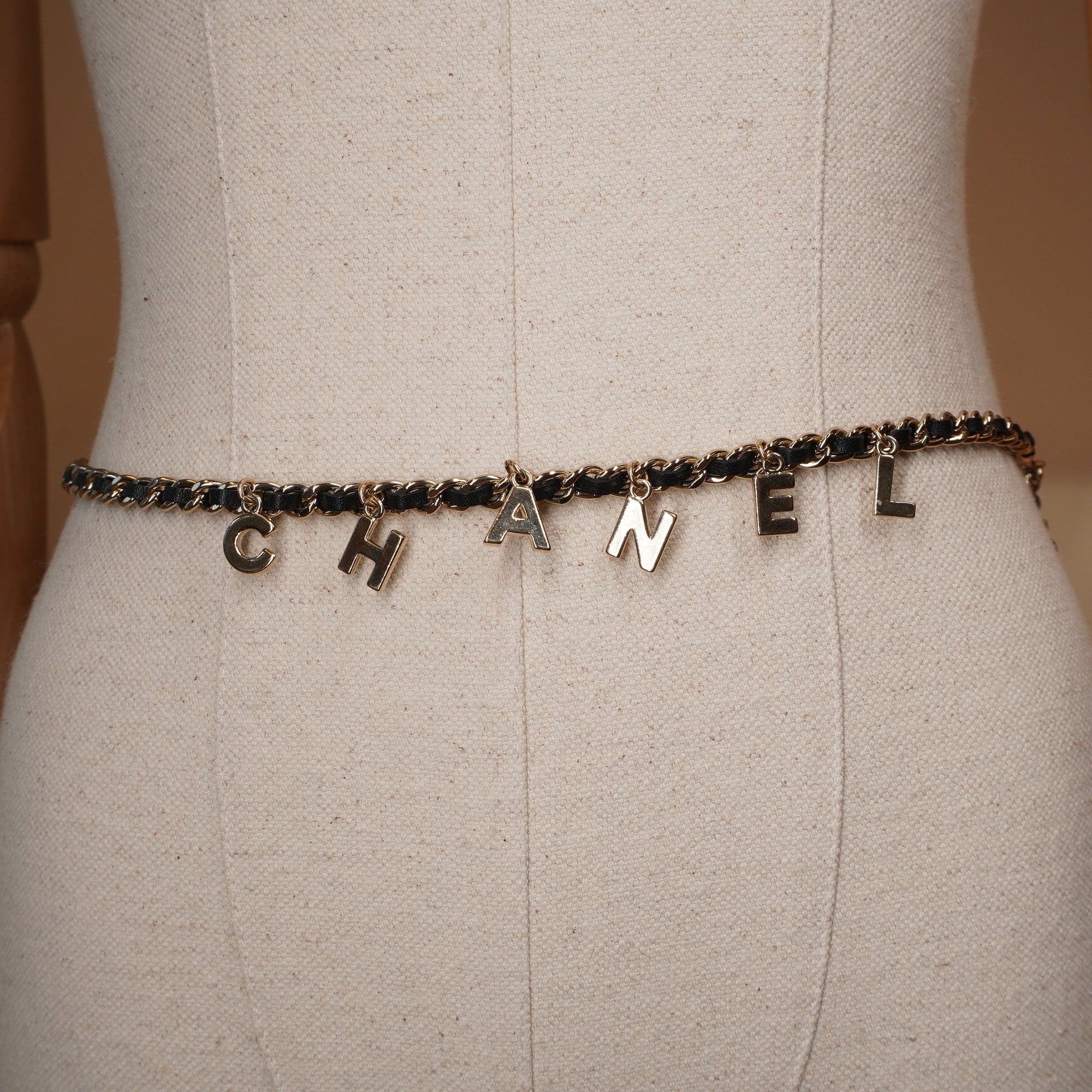 PRE-OWNED CC Gold-Black Chain Belt With CC