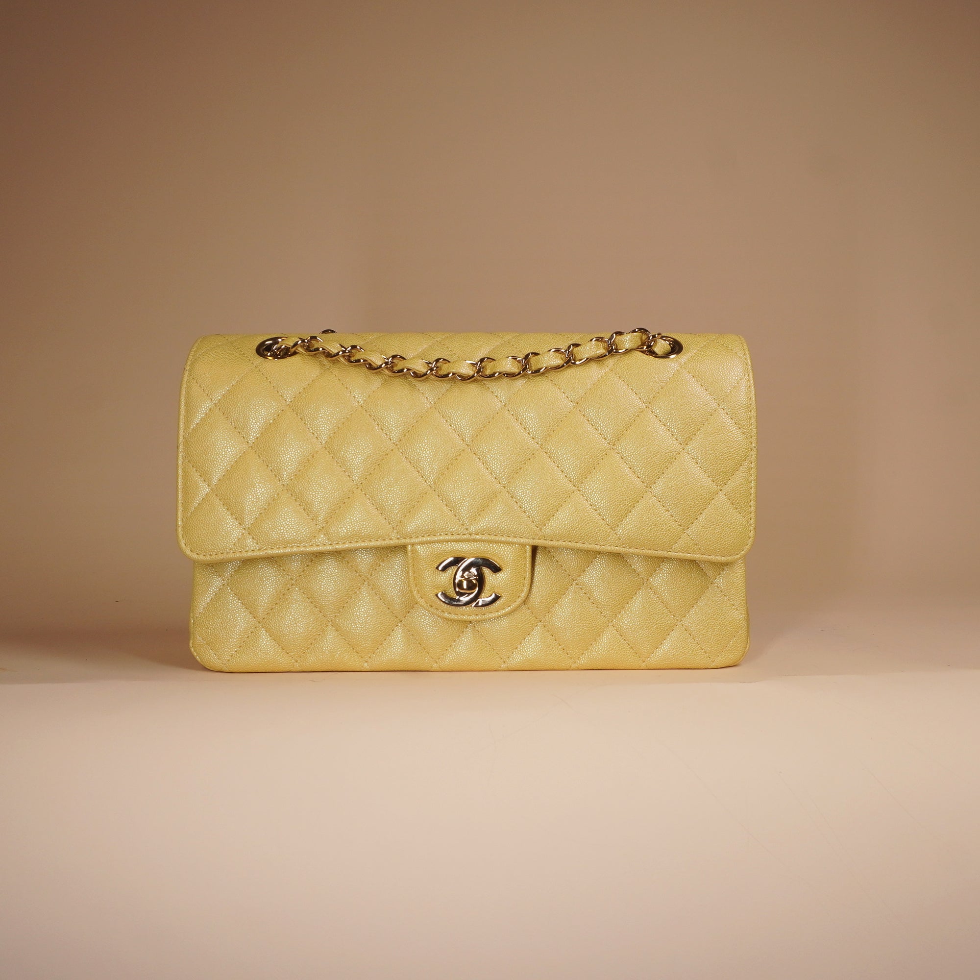 PRE-OWNED Caviar Quilted Medium Double Flap Light Yellow