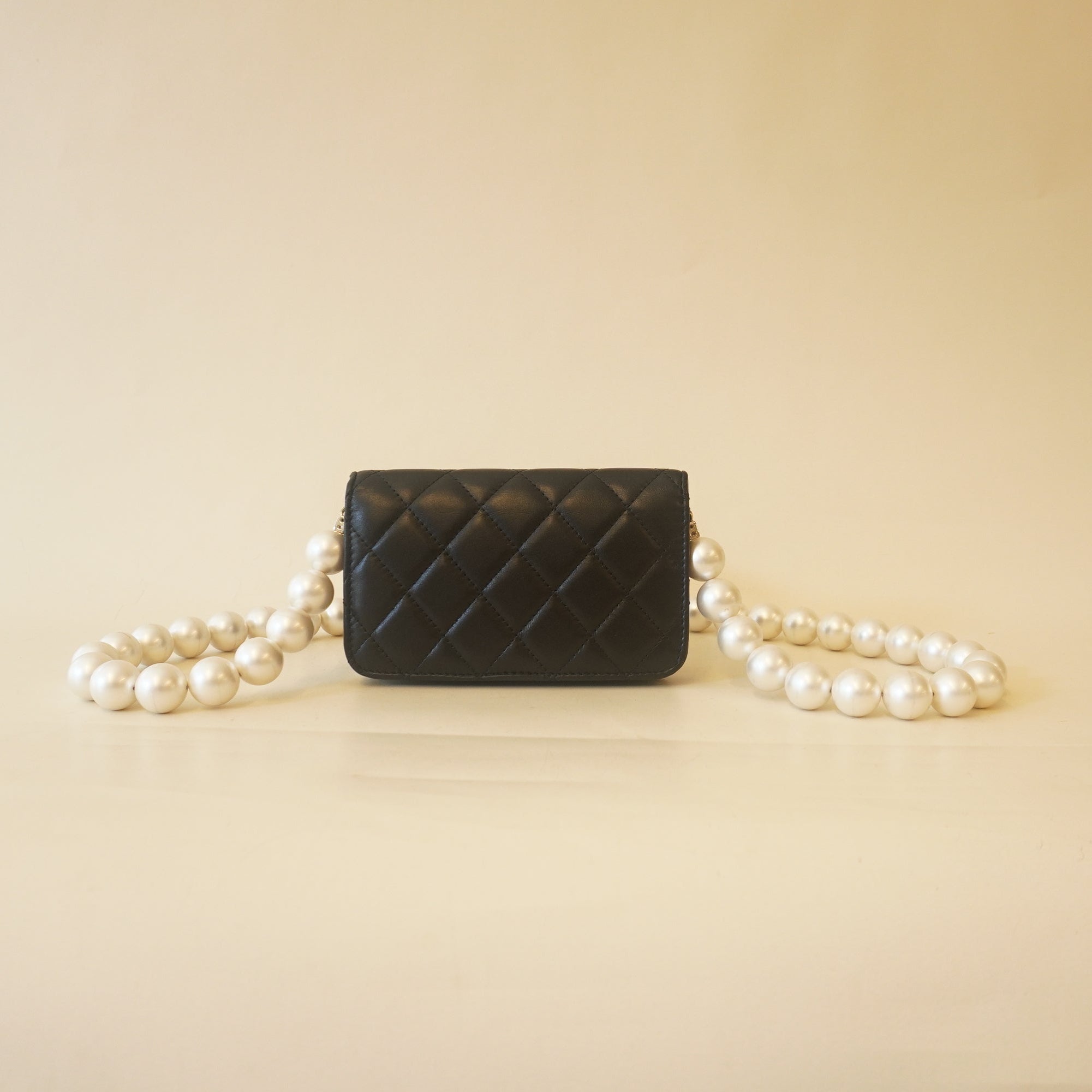 PRE-OWNED CC Black Calfskin Quilted Maxi Pearls Clutch With Chain