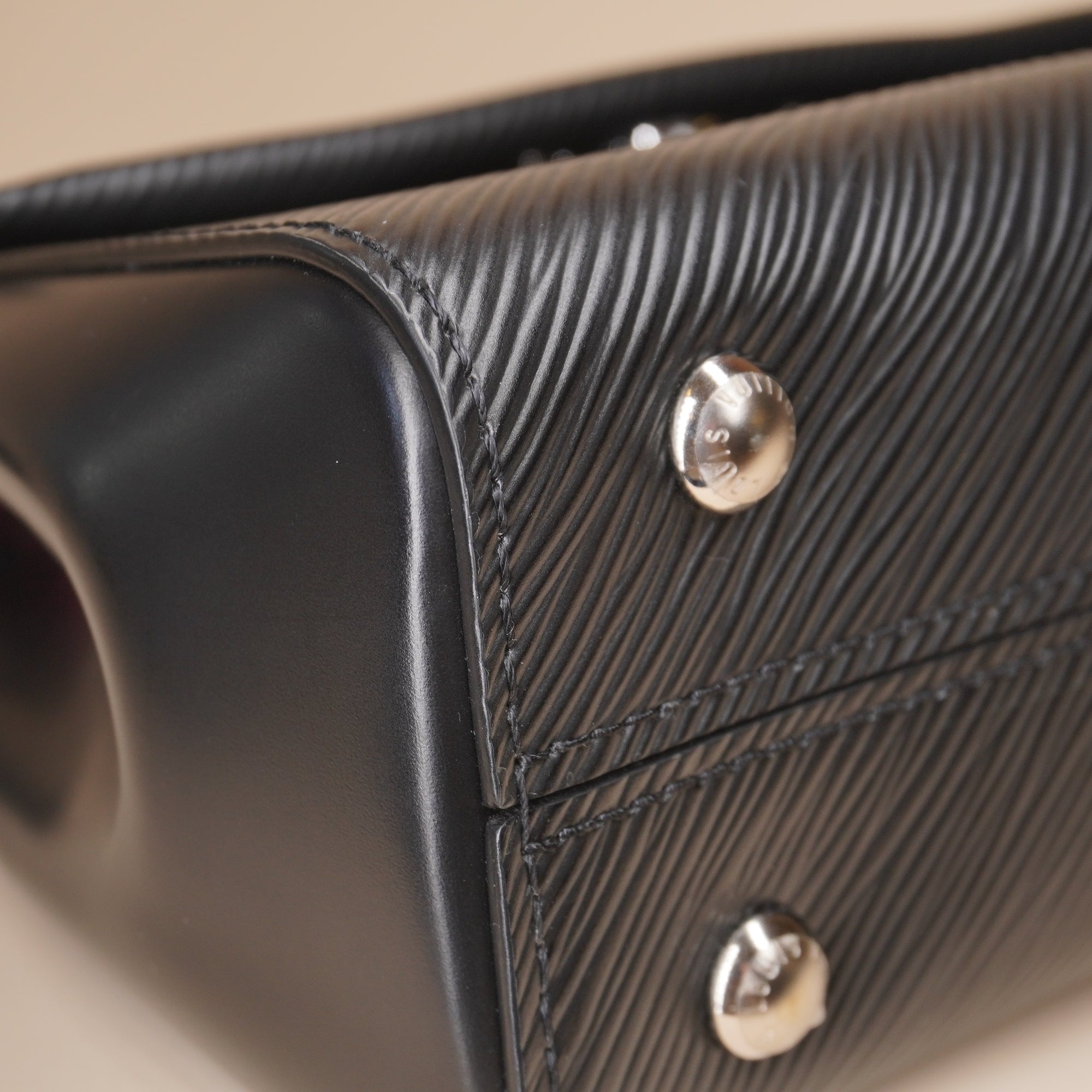 PRE-OWNED LV Epi Leather Black Cluny Mini Black