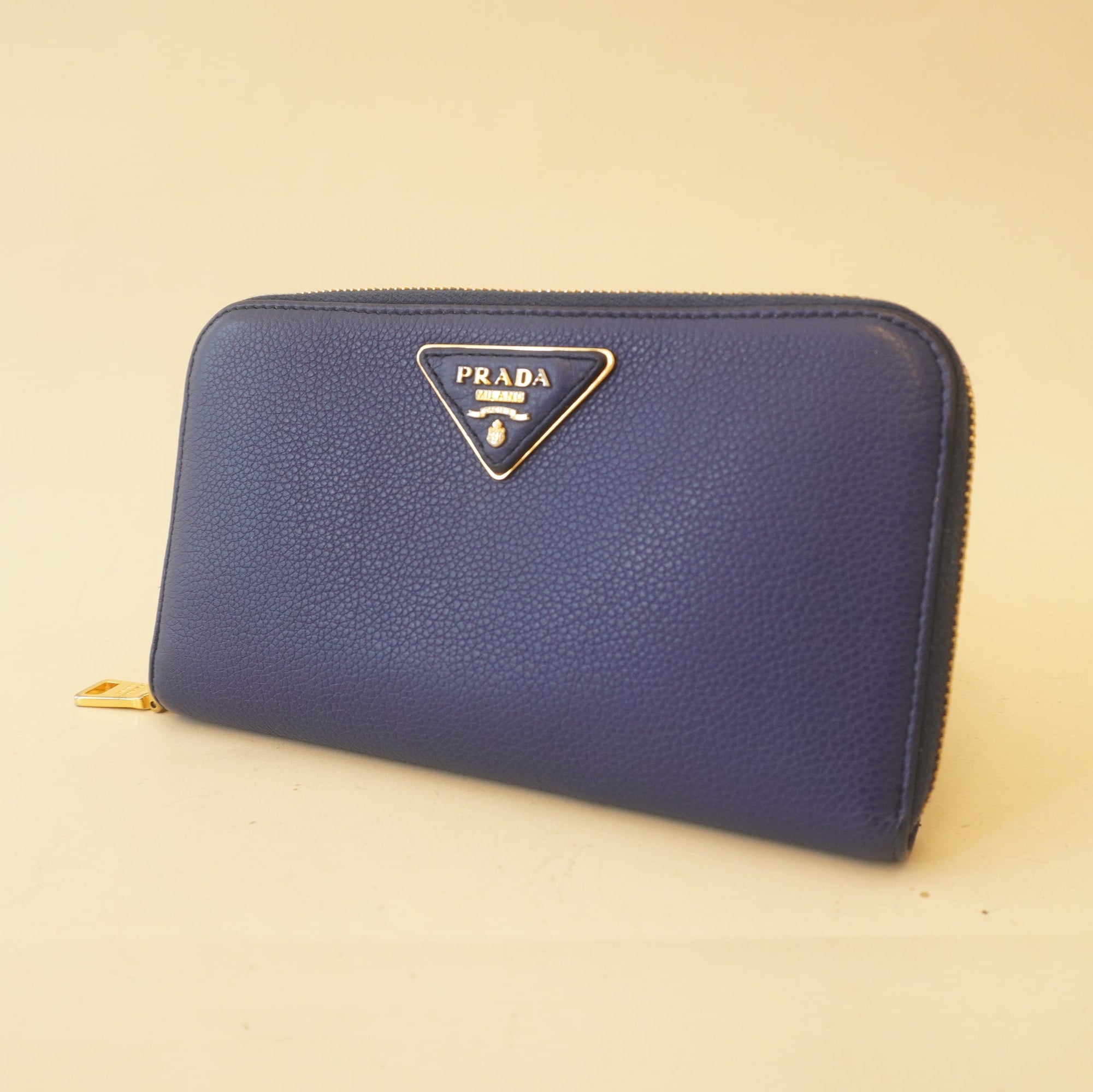 PRE-OWNED Blue Leather Zip Around Long Wallet