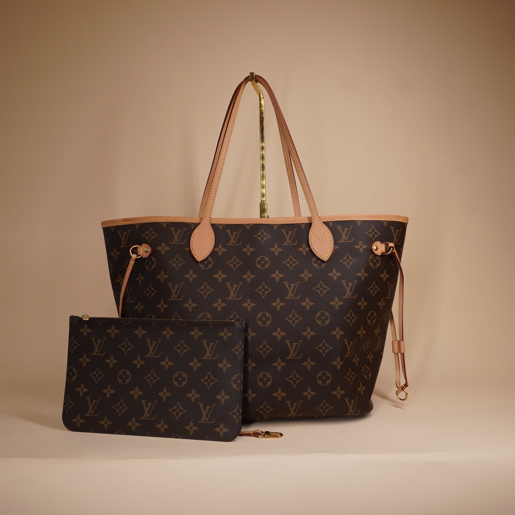 PRE-OWNED LV Monogram Canvas Neverfull MM Shoulder Bag