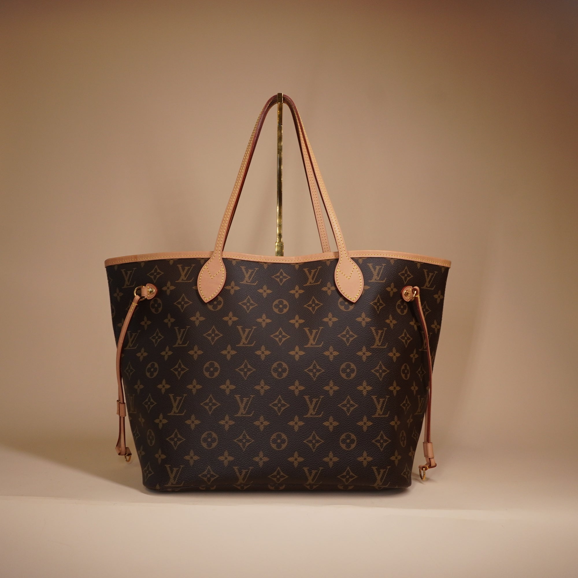 PRE-OWNED LV Monogram Canvas Neverfull MM Shoulder Bag