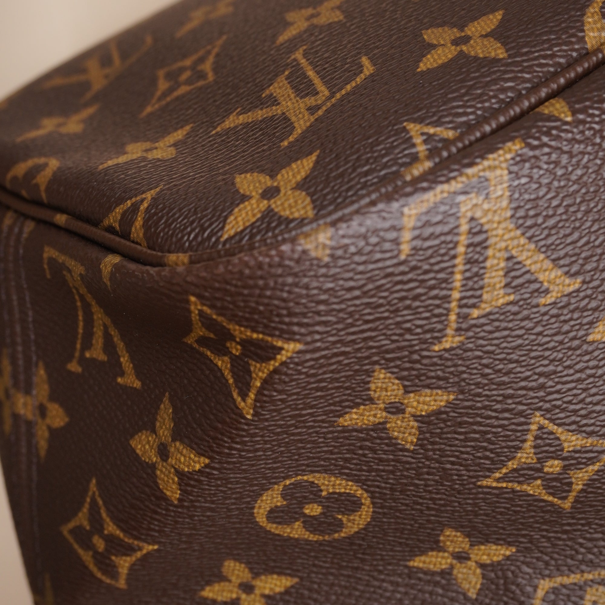 PRE-OWNED LV Monogram Canvas Neverfull MM Shoulder Bag