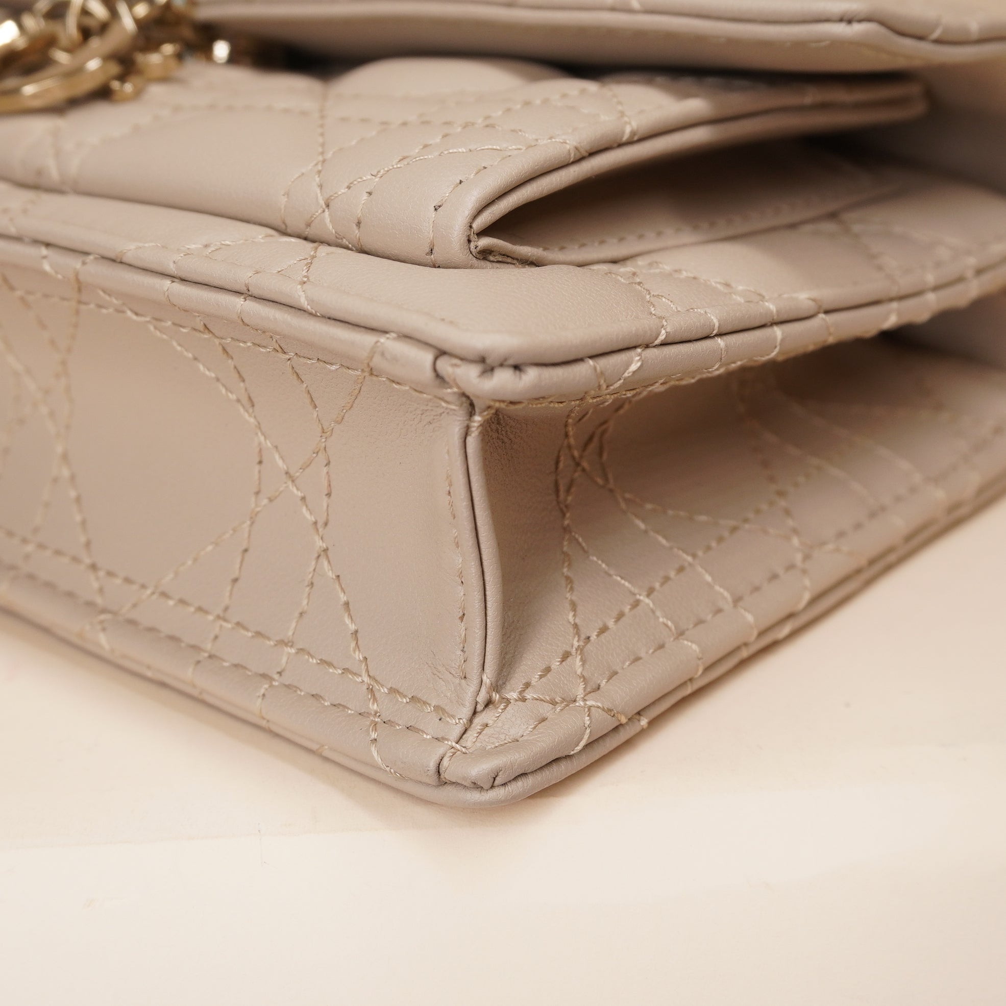 PRE-OWNED Lambskin Chain Pouch or Shoulder Bag