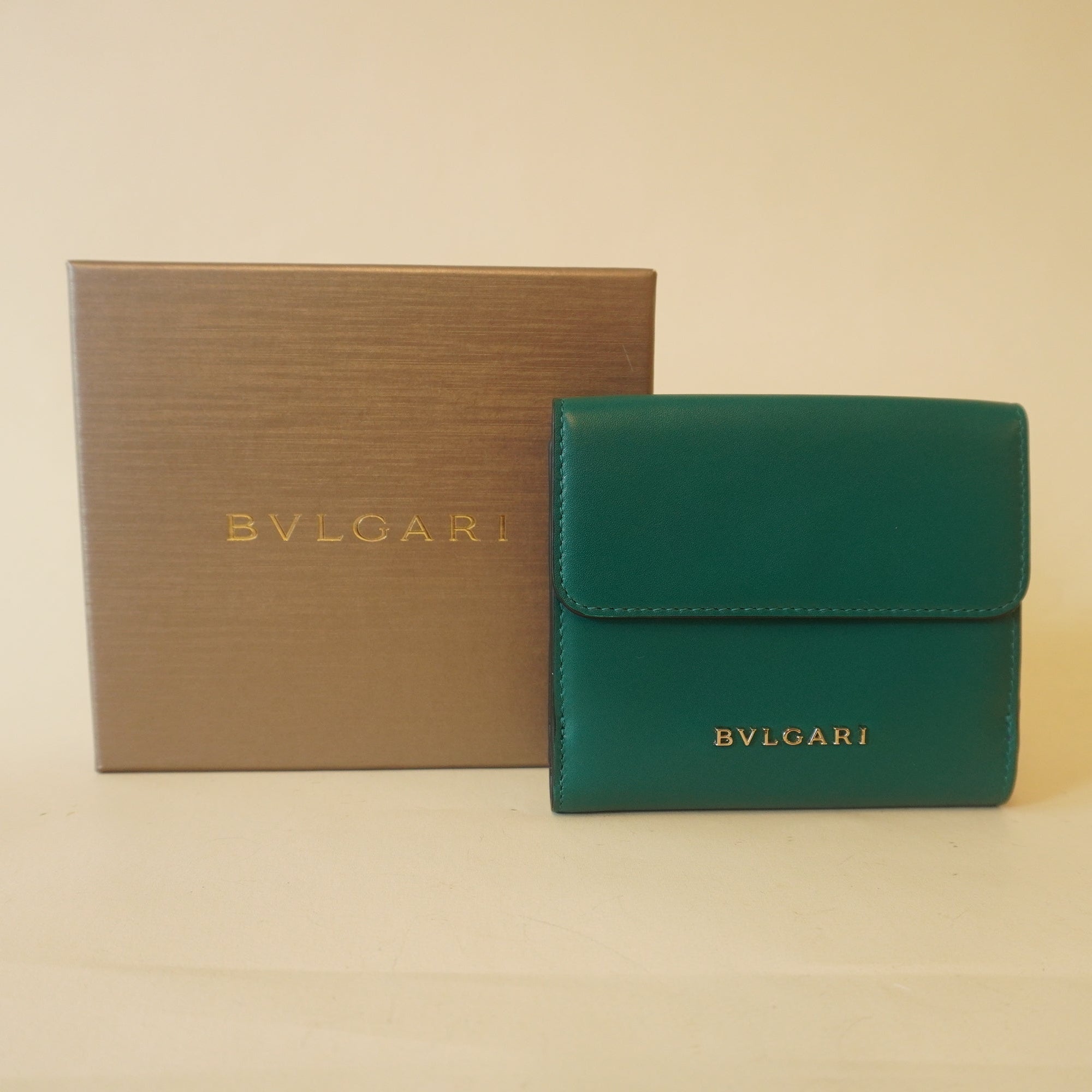 PRE-OWNED Serpenti Green Leather Short Wallet