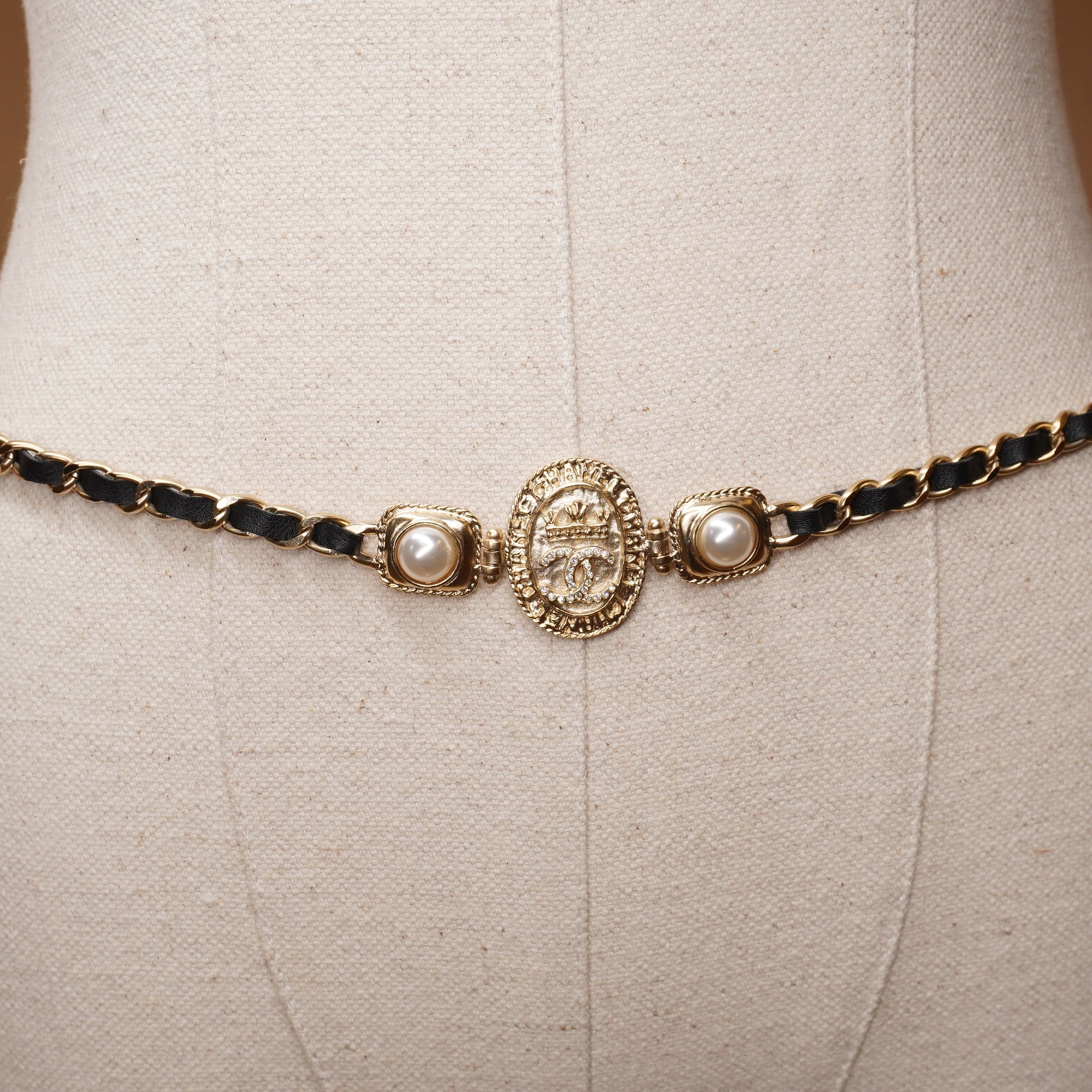 PRE-OWNED CC Coco Mark Charm Belt Chain