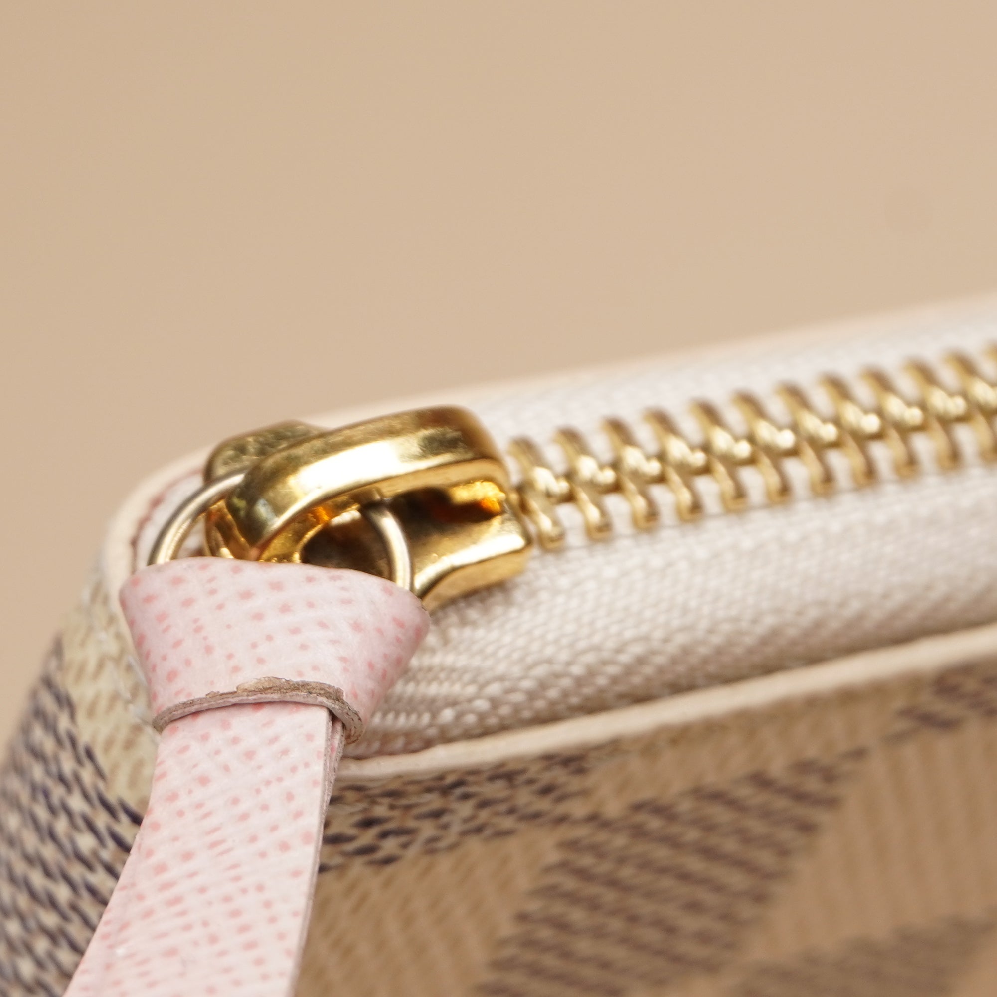 PRE-OWNED LV Damier Azur Canvas Zippy Wallet