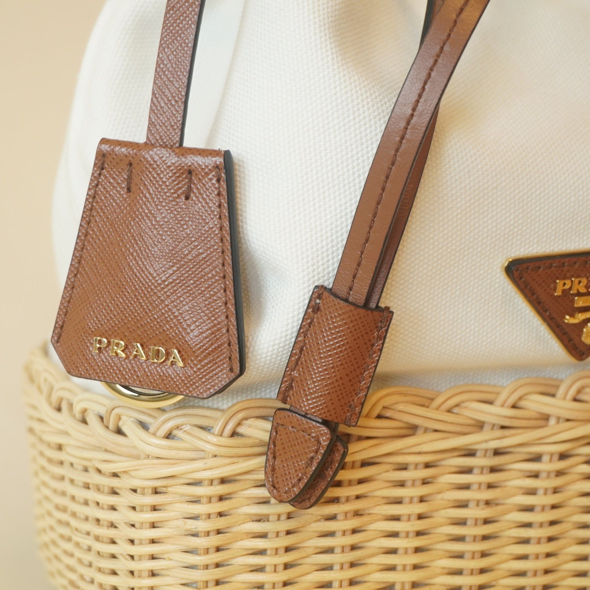 PRE-OWNED Wicker Canvas Bucket Naturale Shoulder Bag