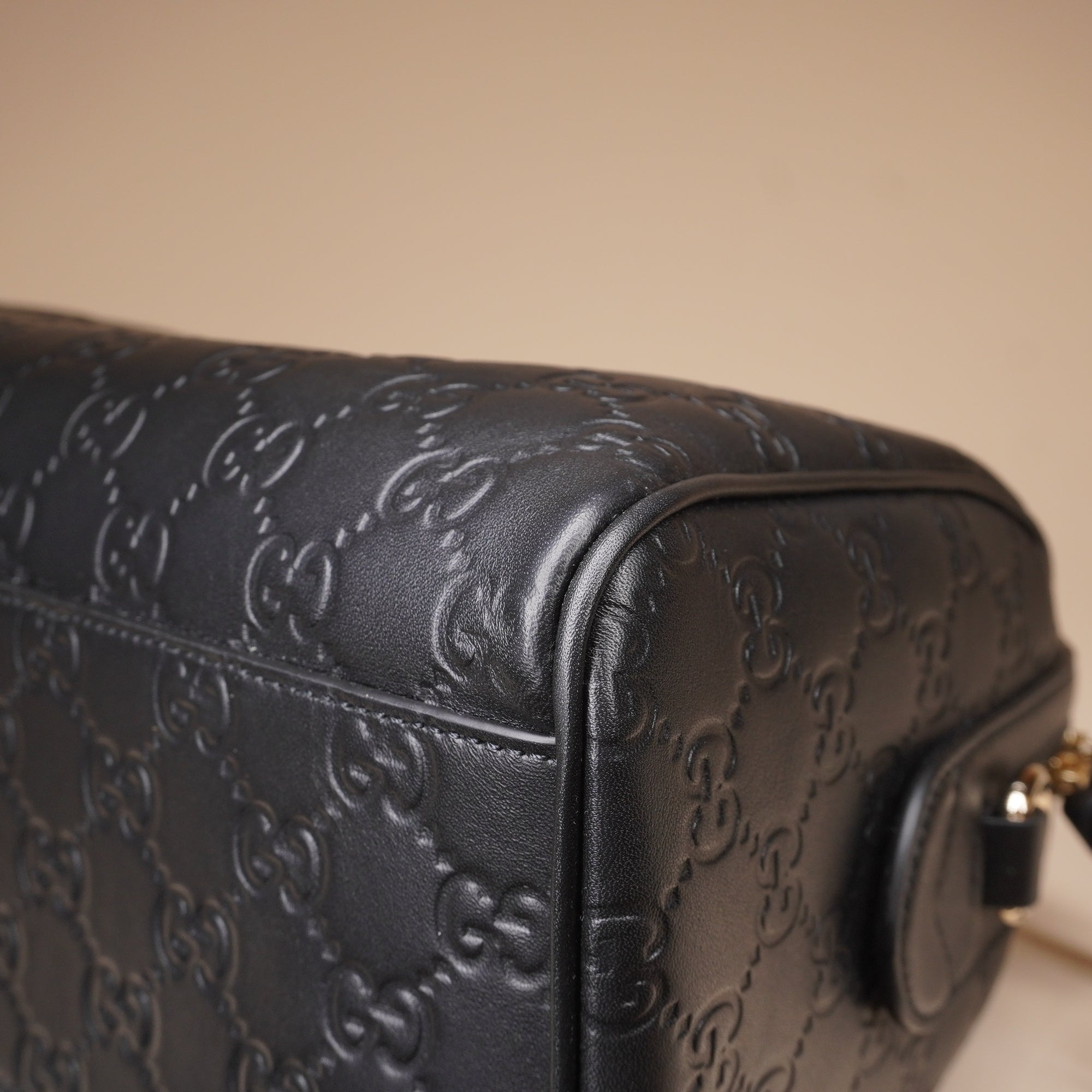 PRE-OWNED GG Grainy Calfskin Emblem Small Boston Bag Black