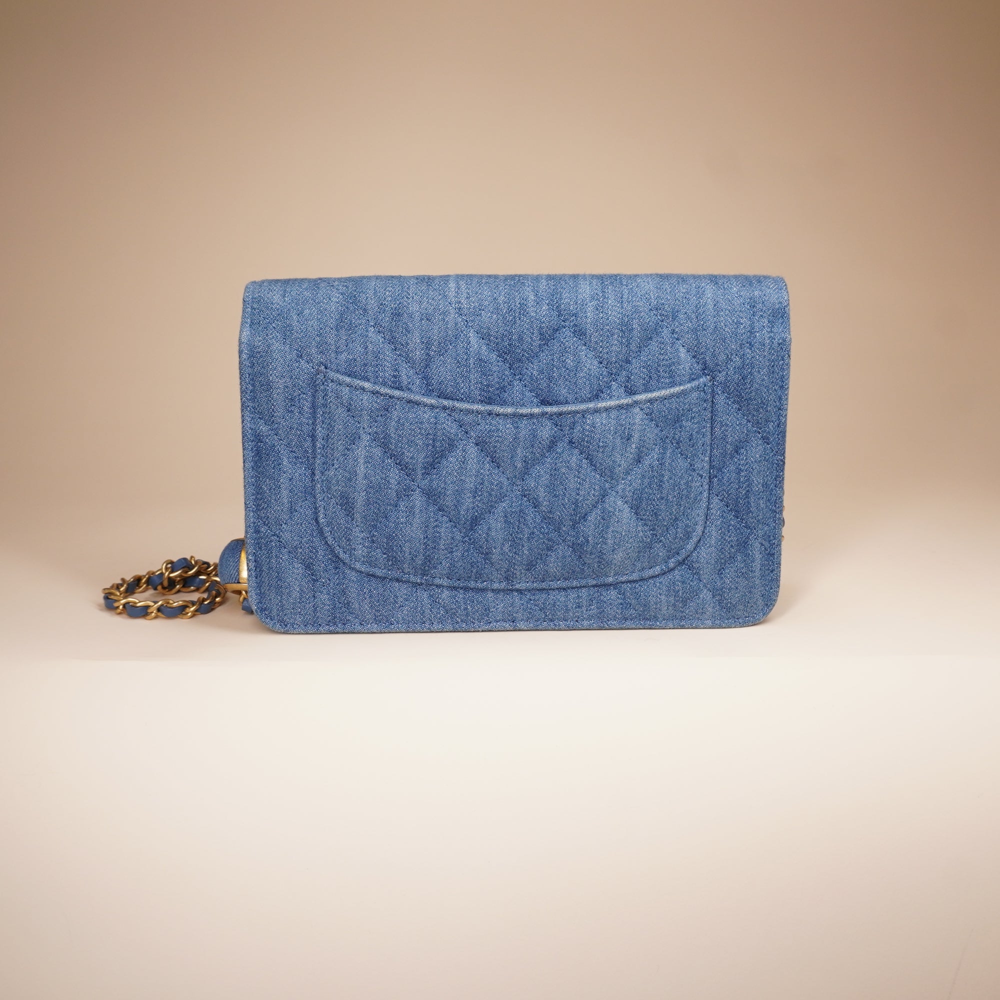 PRE-OWNED Denim Quilted CC Pearl Crush Wallet on Chain