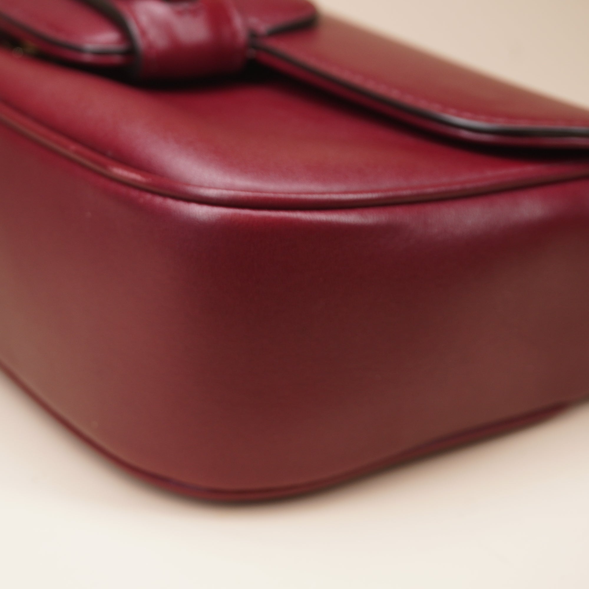 PRE-OWNED GG Soft Burgundy Calfskin Horsebit 1955 Small Shoulder Bag