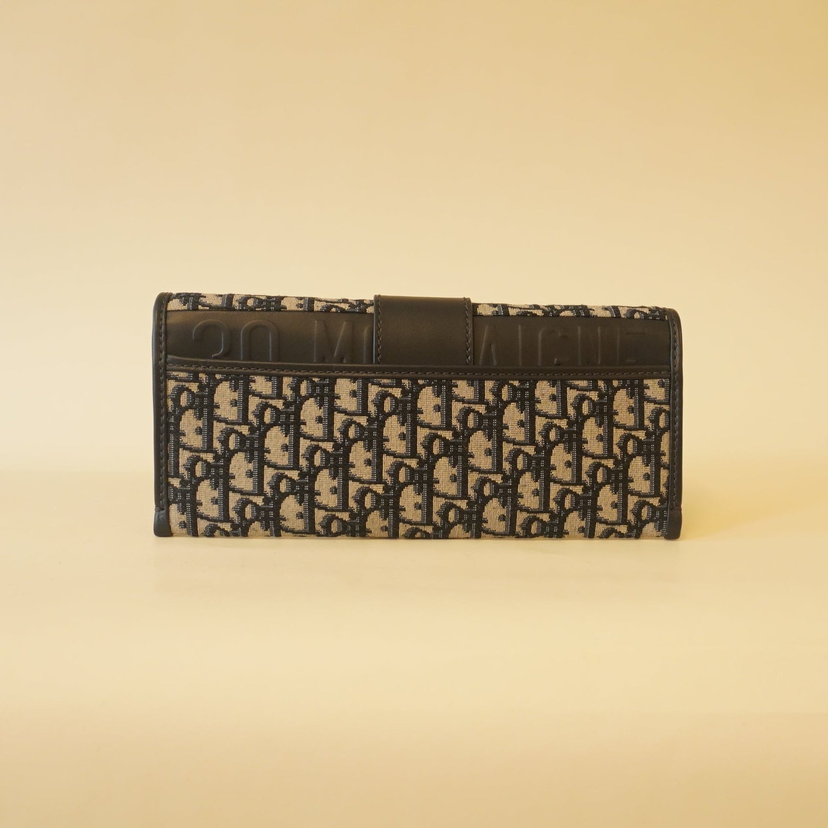 PRE-OWNED Navy Oblique 30 Montaigne Wallet on a Chain