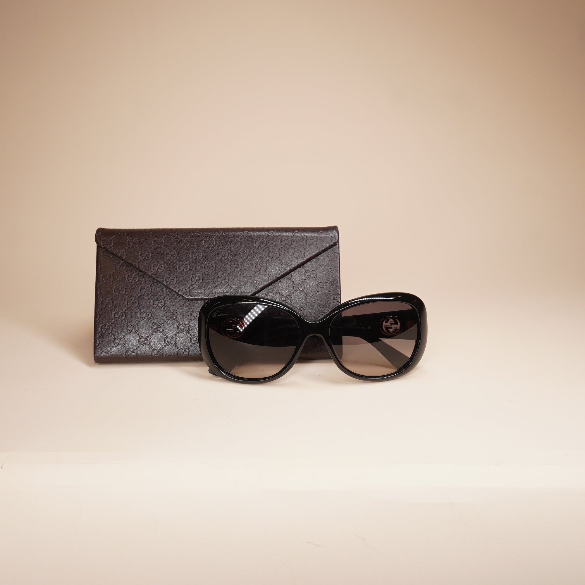 PRE-OWNED GG 3787/S Black Acetate Frame Tint Sunglasses