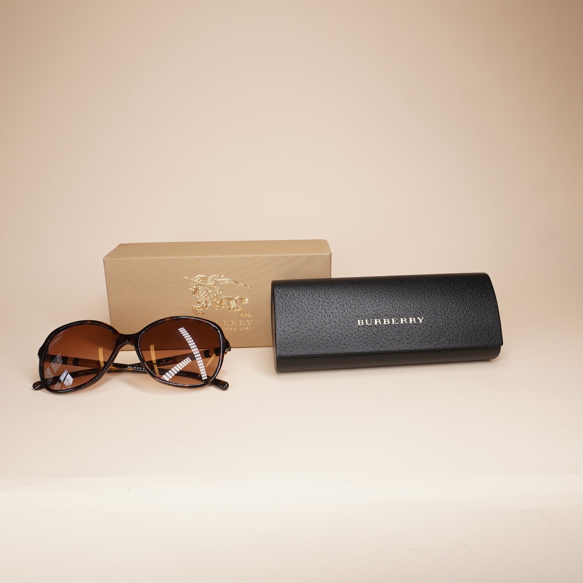 PRE-OWNED Dark Havana Brown Sunglasses