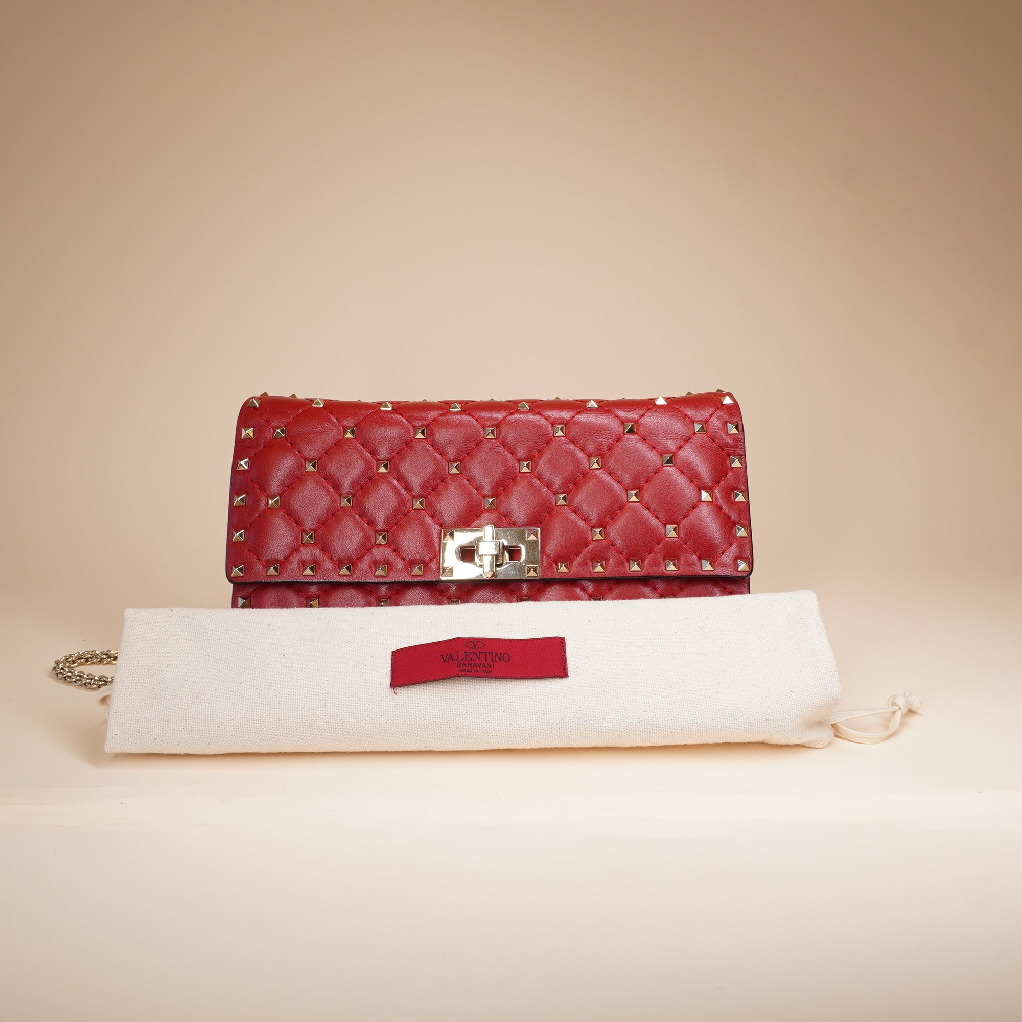 PRE-OWNED Nappa Medium Rockstud Spike Shoulder Bag Rosso