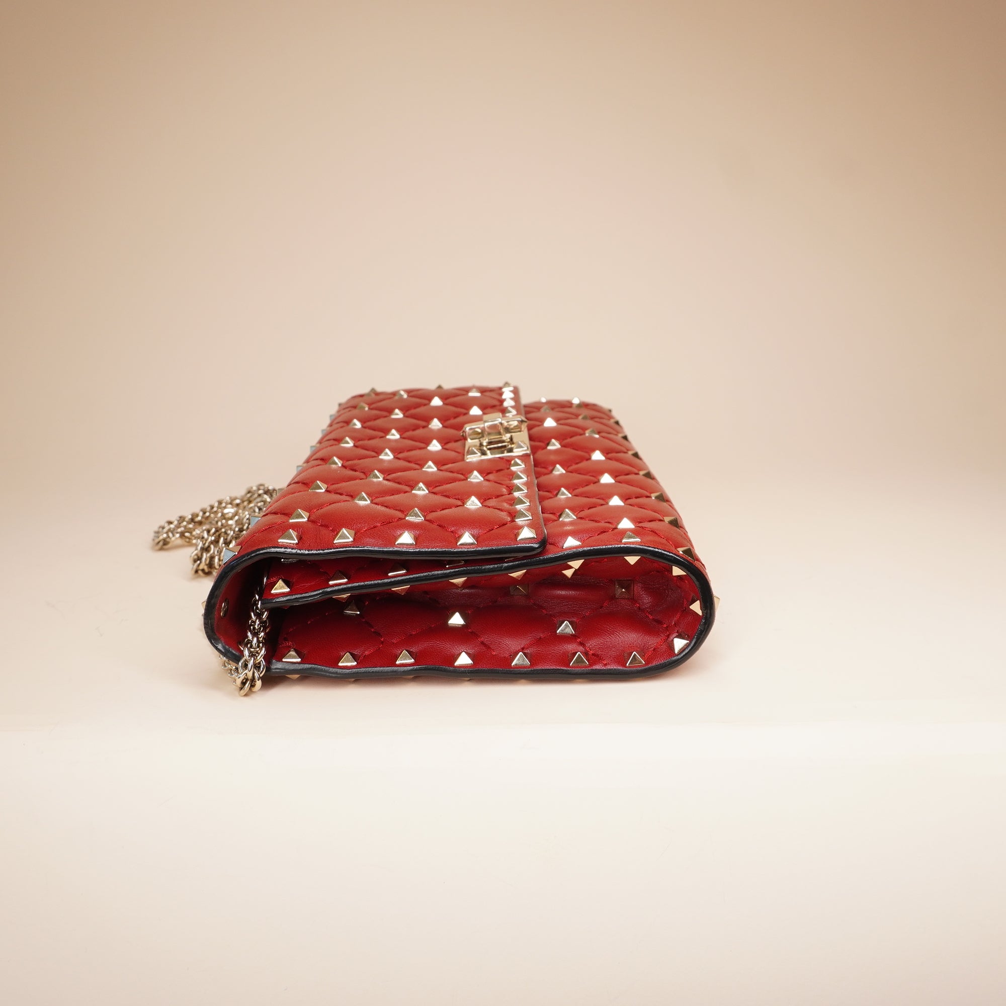 PRE-OWNED Nappa Medium Rockstud Spike Shoulder Bag Rosso
